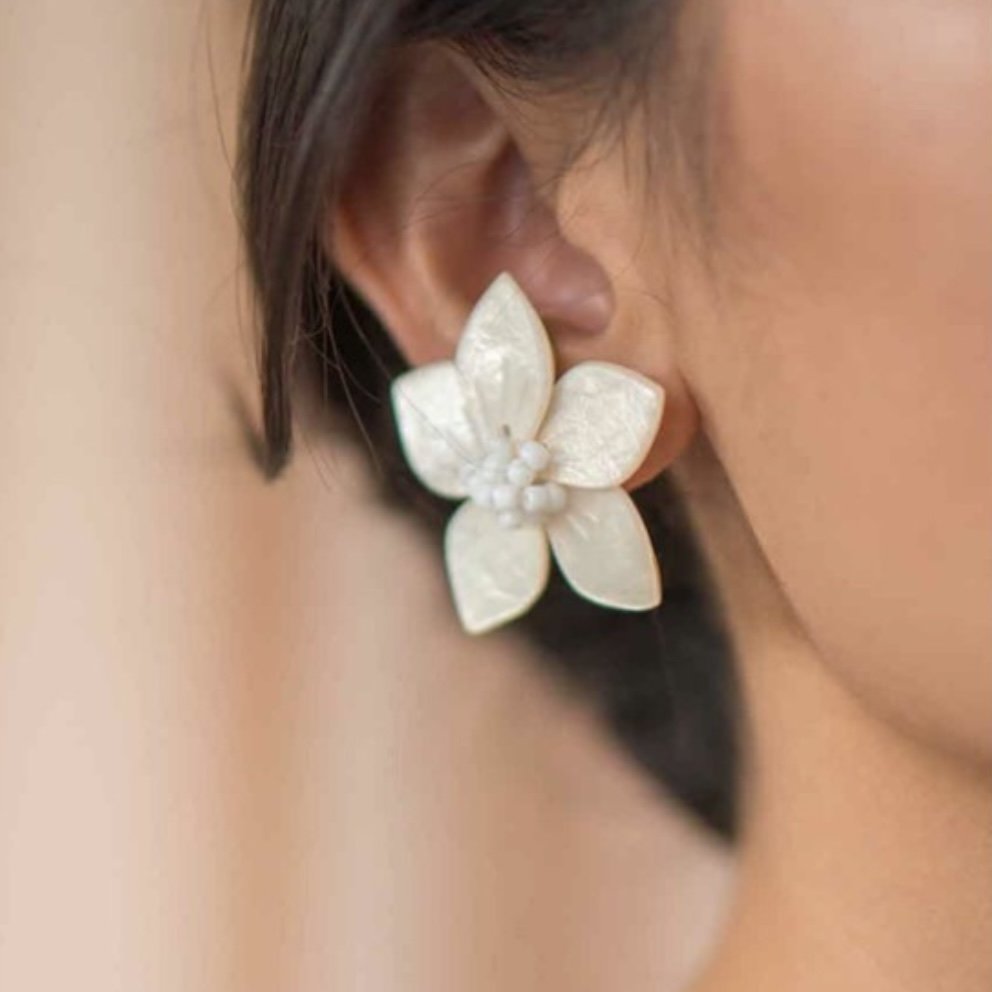  Mariana Capiz Earrings | Photo by  @islandgirlph  