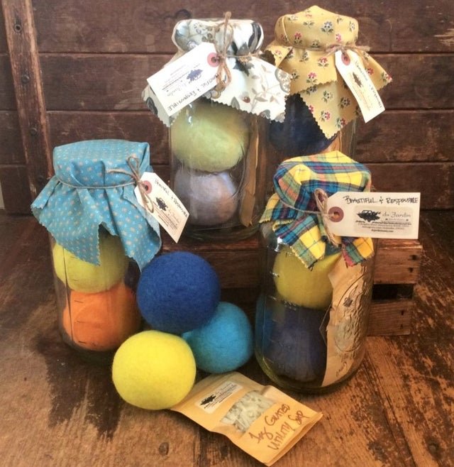 Deluxe ECO-Conscious Laundry Set With Jar