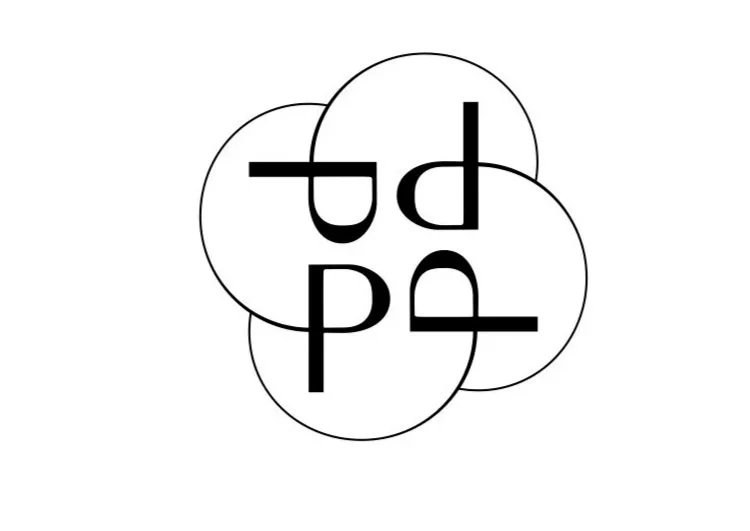 PLUME TRAVELS STORE