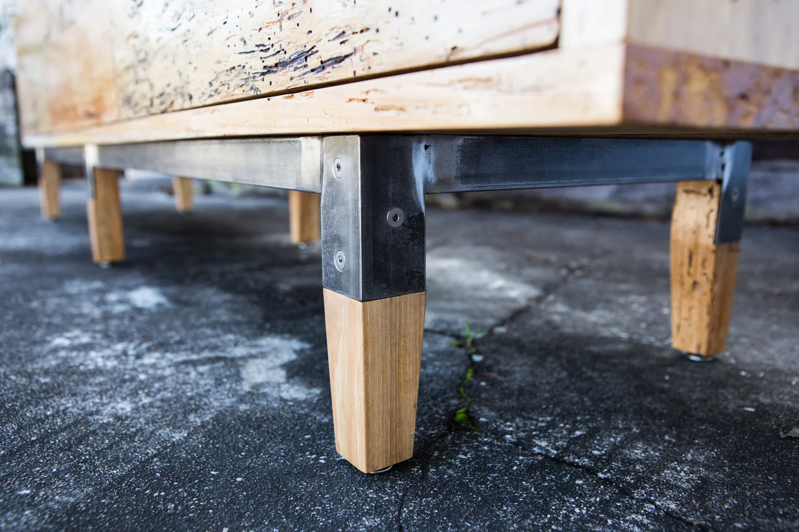 Spalted.Pecan_.Credenza.0021.color_.jpg
