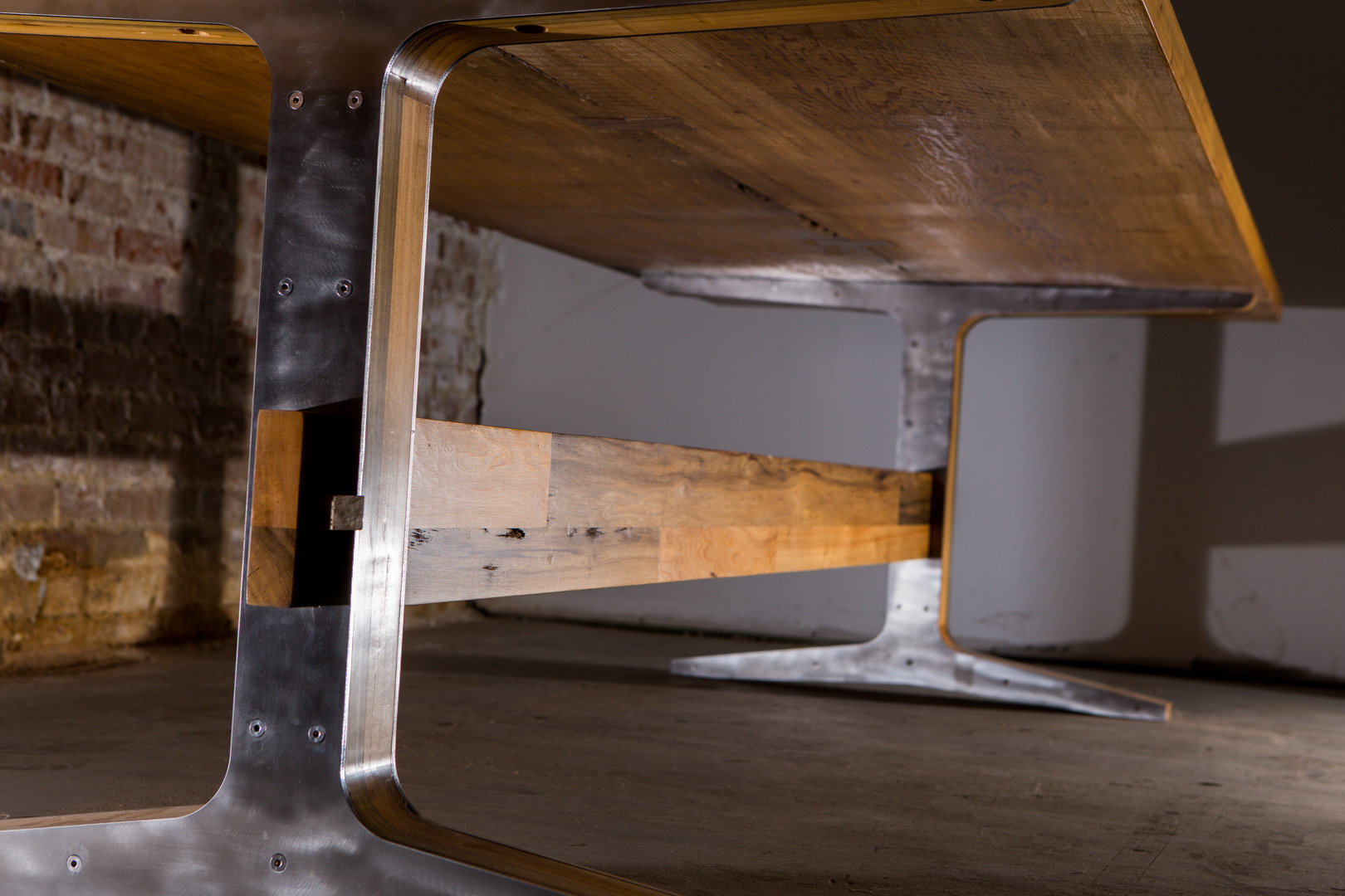 Tons.of_.Furn_.Less_.Orange.0090.color_.jpg
