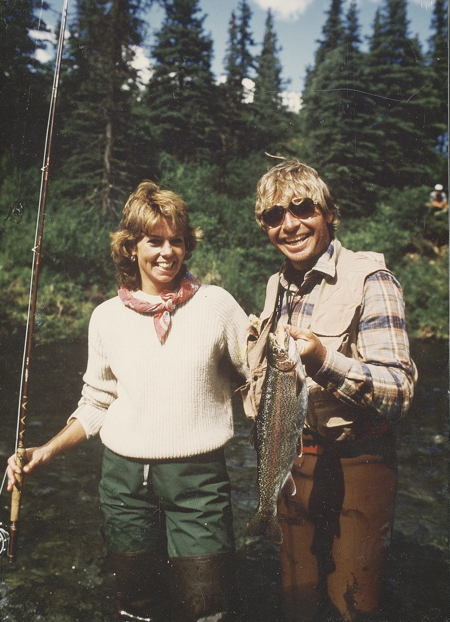 193 John Denver:Kitty big catch2 AFR photo 1985 Ch13.jpg
