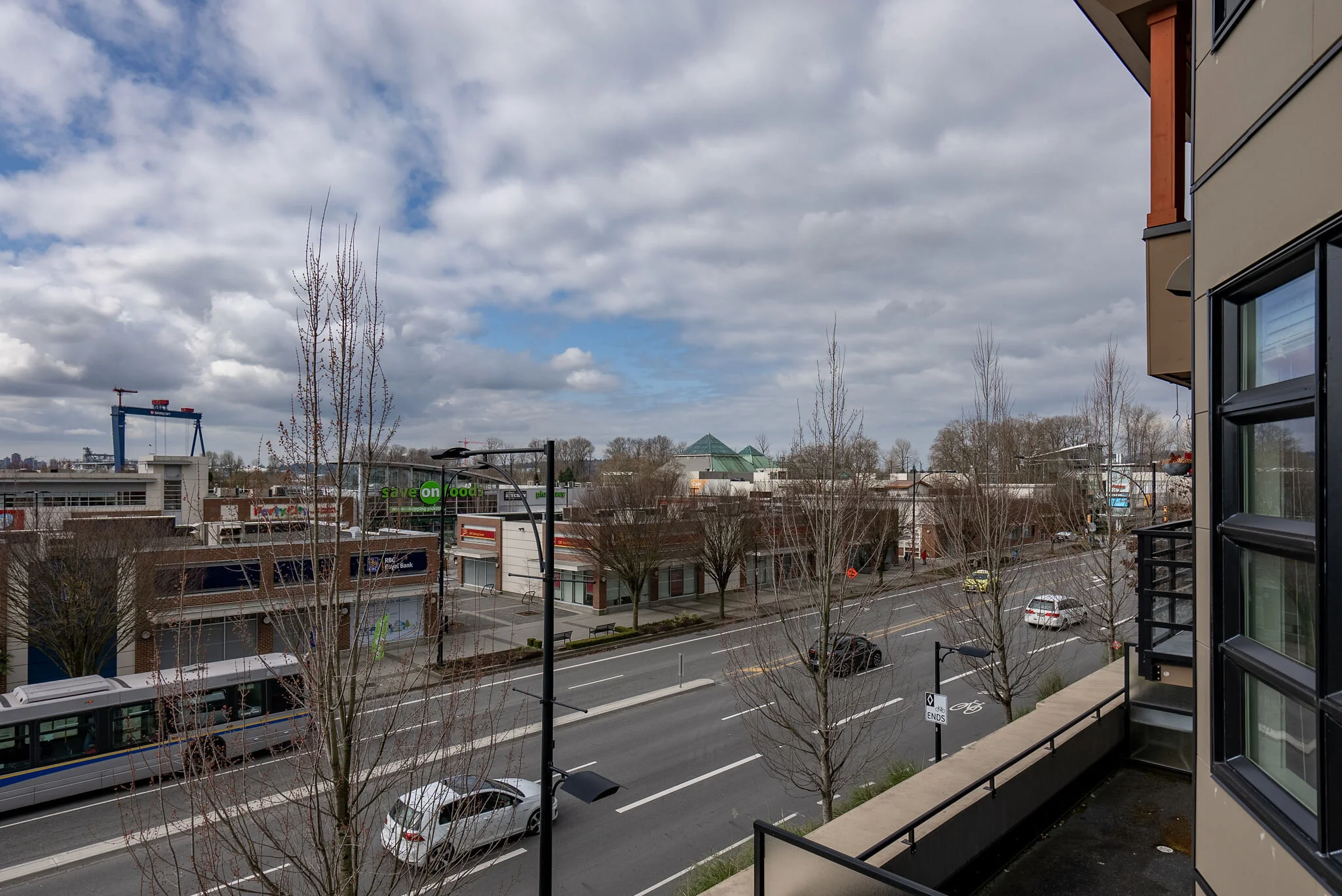 304-857W15th-14.jpg