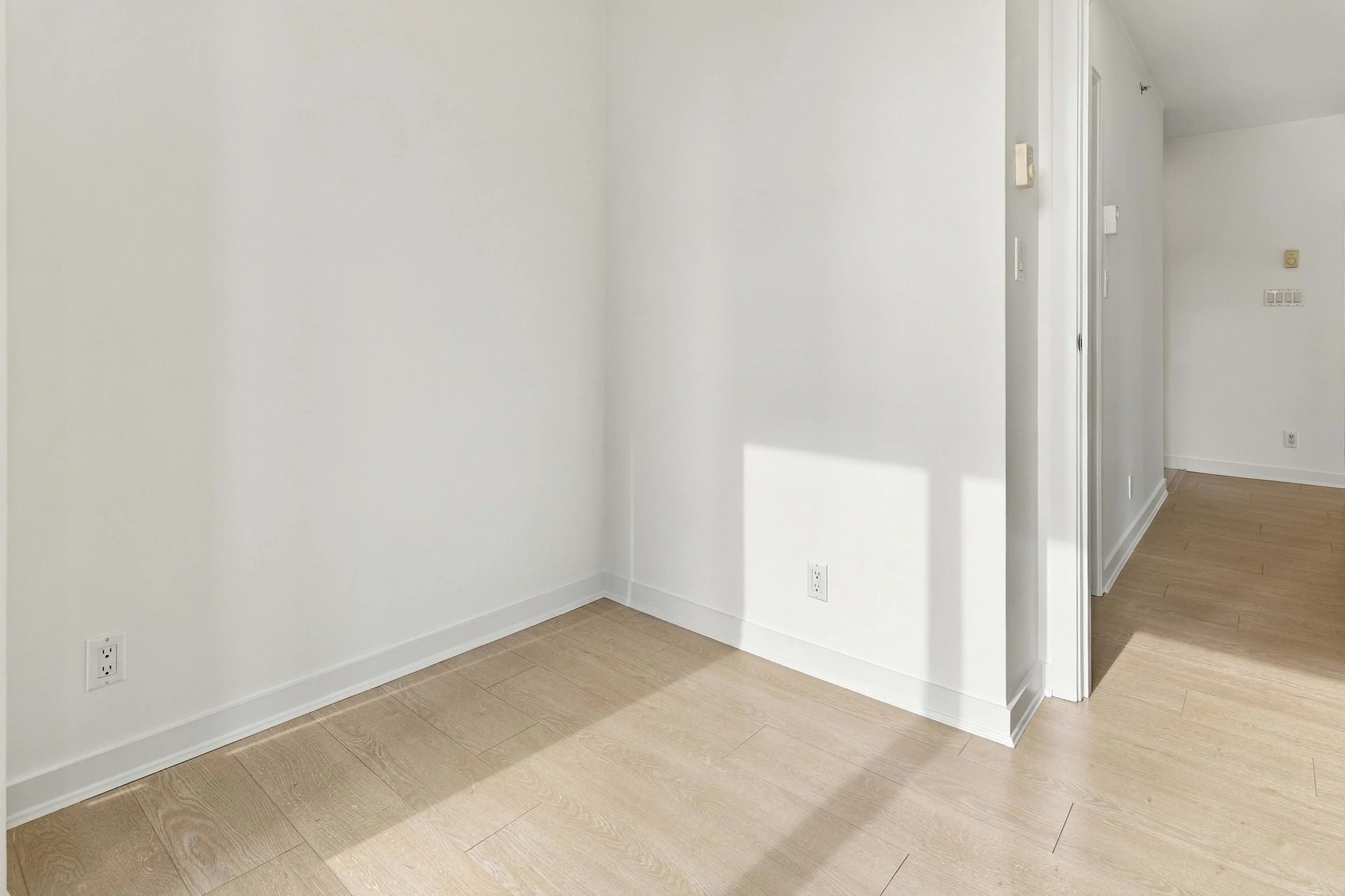 023.JPG