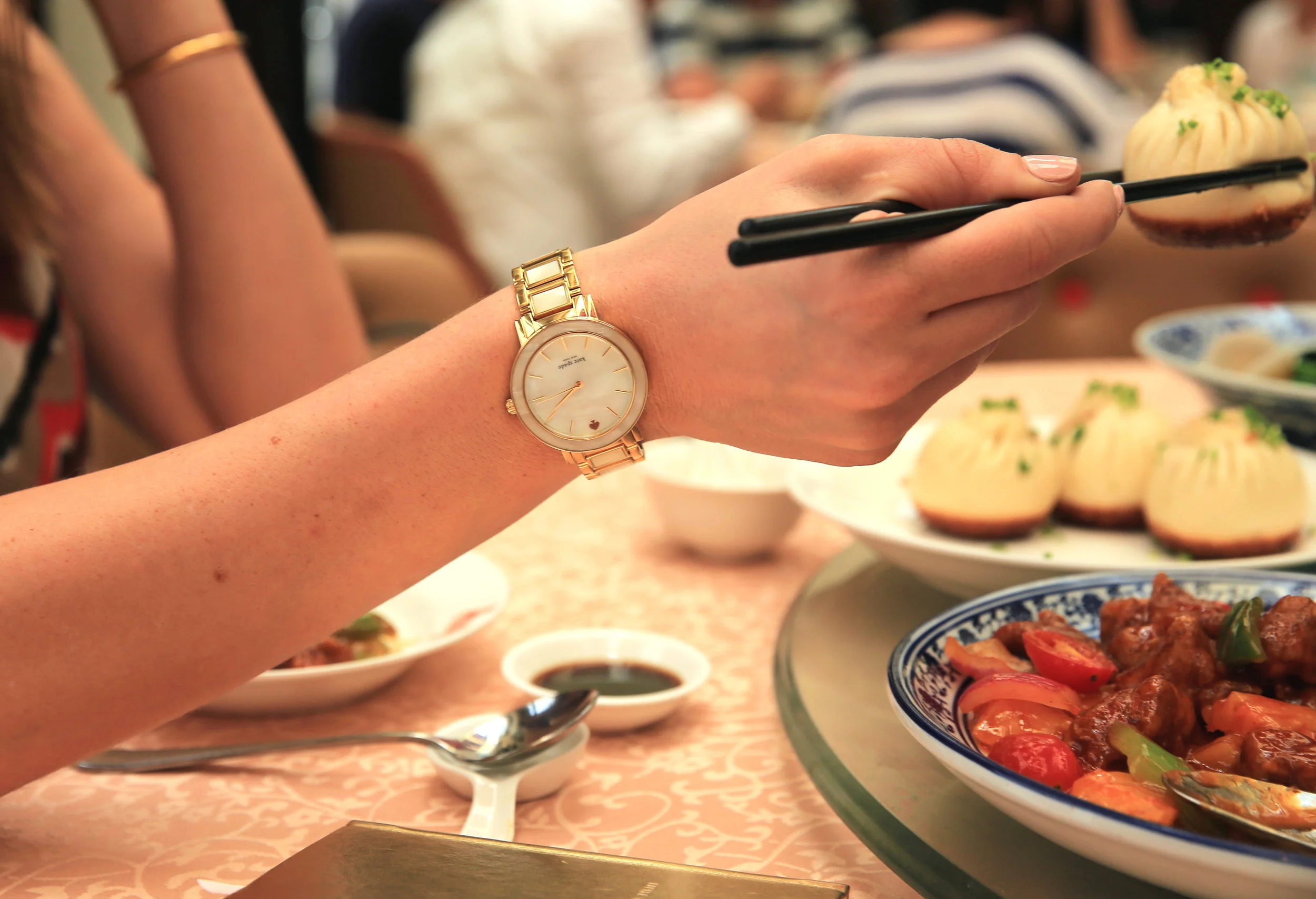 Chinese Dining Etiquette Tips From Shanghai