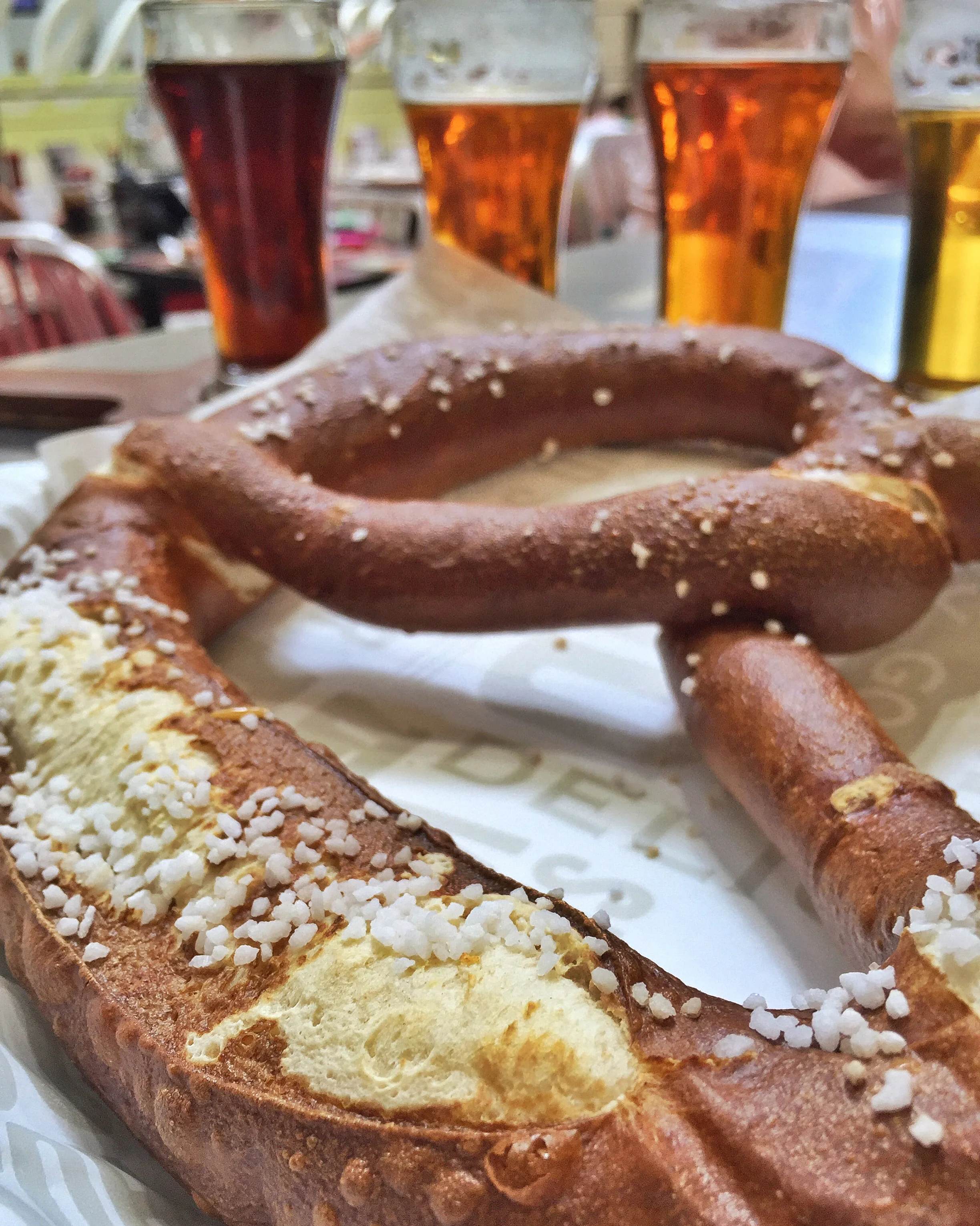 Video: Best Tips For Eating At LAX Airport