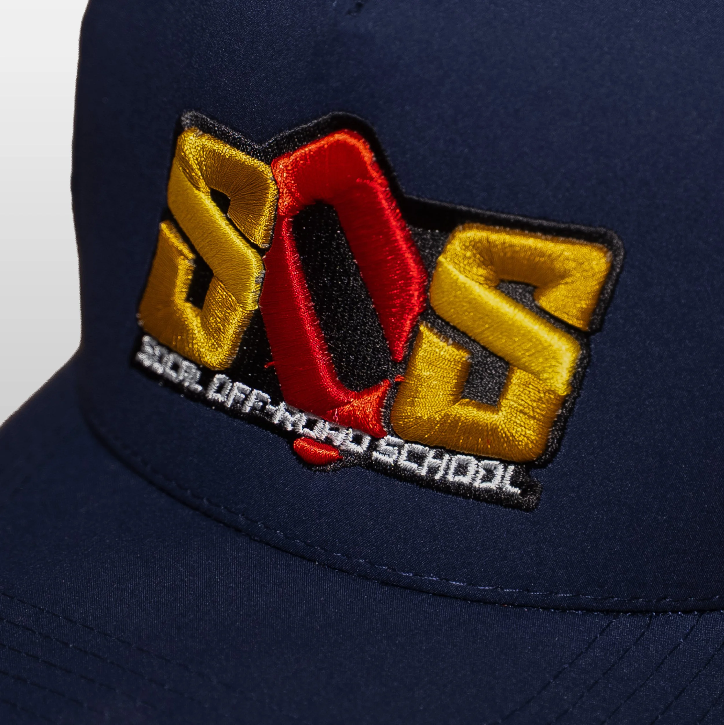 hat solo - th.jpg