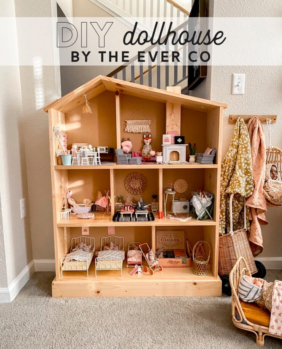 Dollhouse Front  Miniature houses, Doll house, Doll house plans