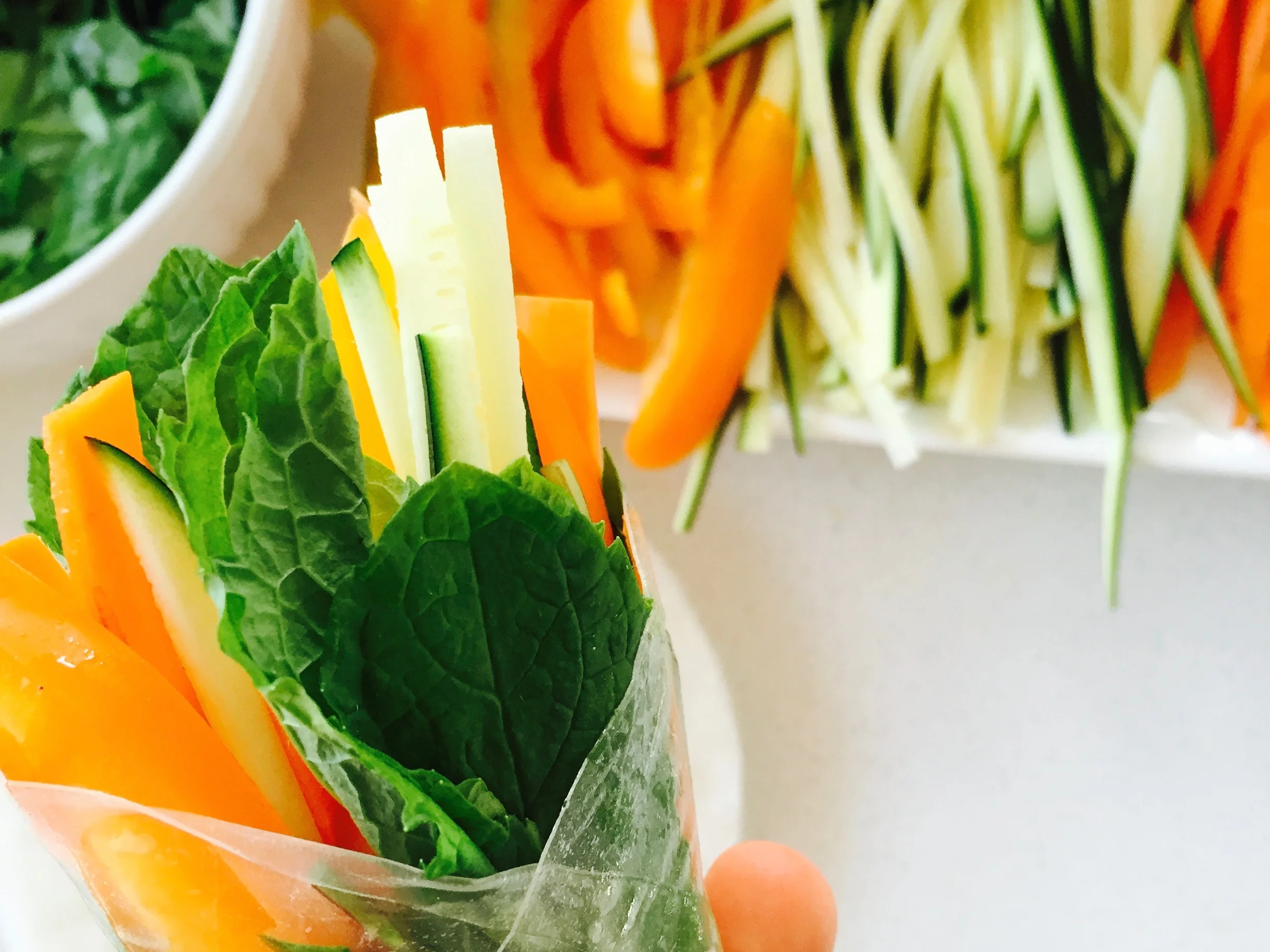 Rice Paper Rolls with Spicy Peanut Sauce