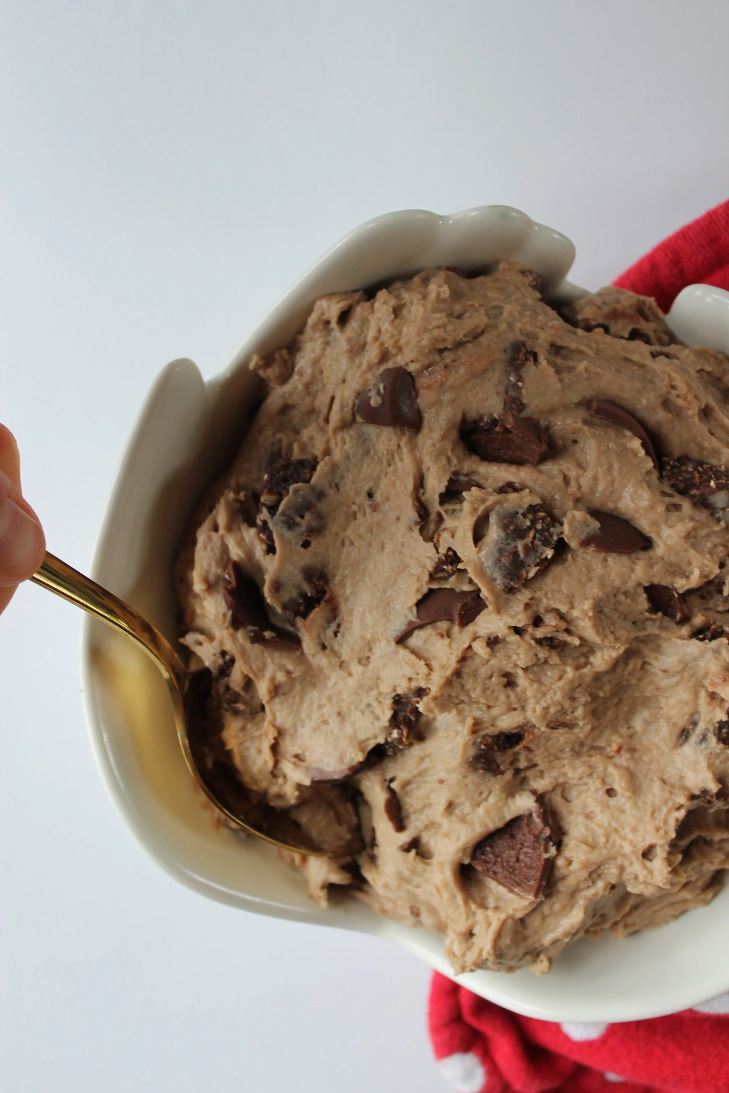 HEALTHY VEGAN COOKIE DOUGH