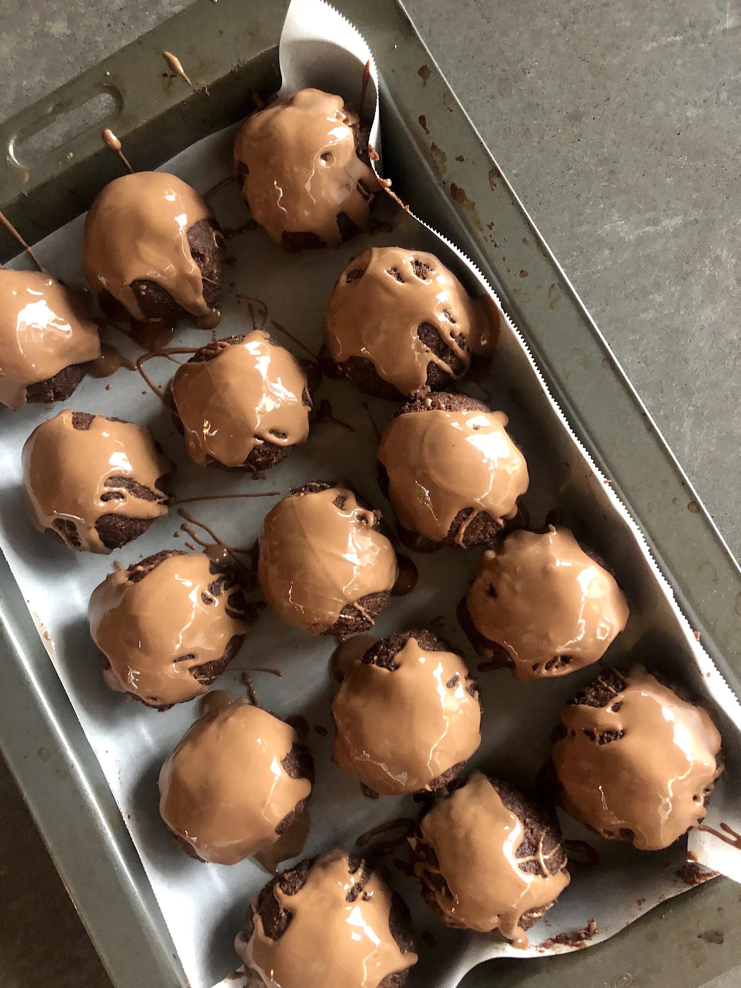 Chocolate Protein Balls