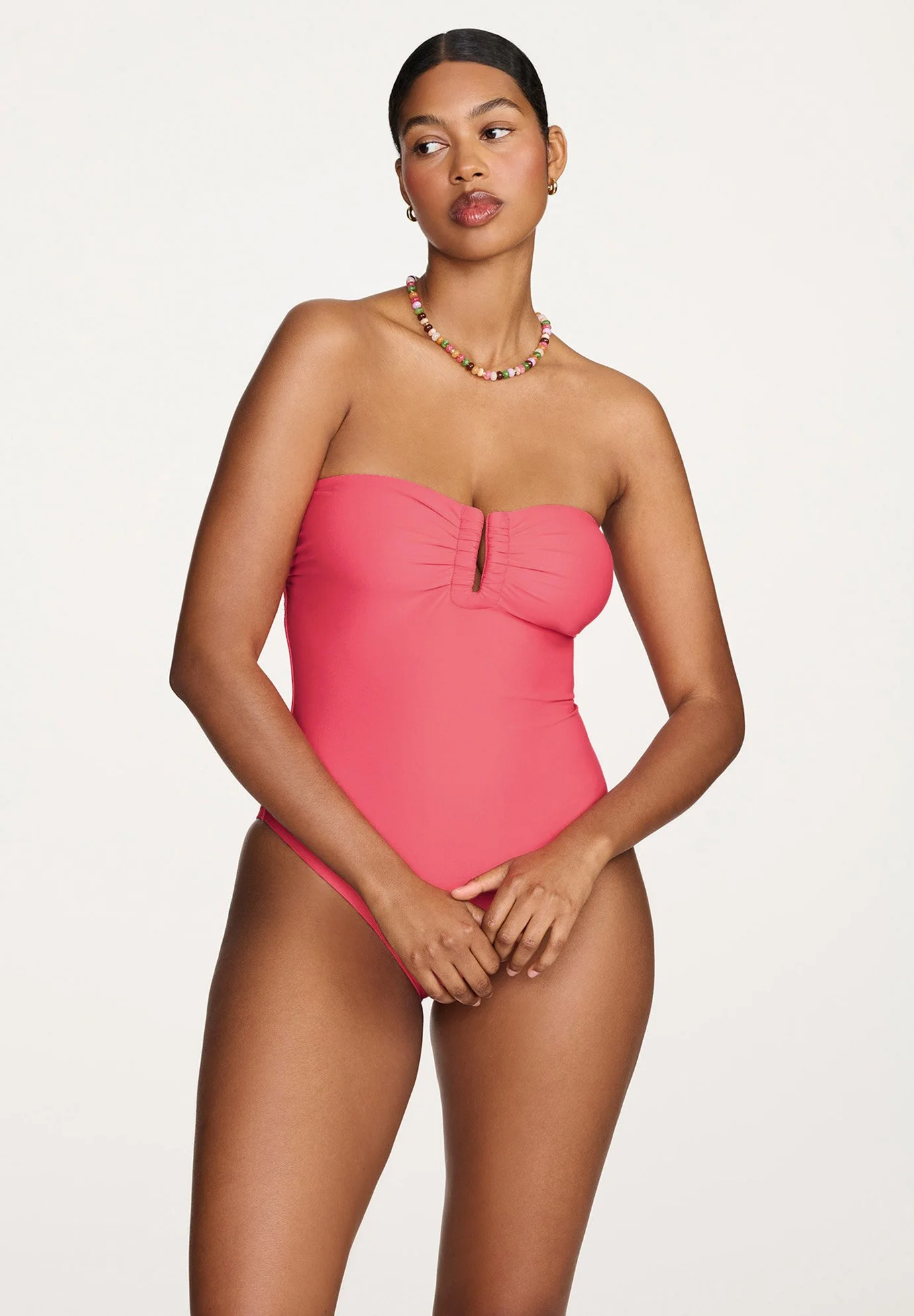 041526_Cuup_Ecomm_Shot_17_Guava_Necklace_17_020.jpg