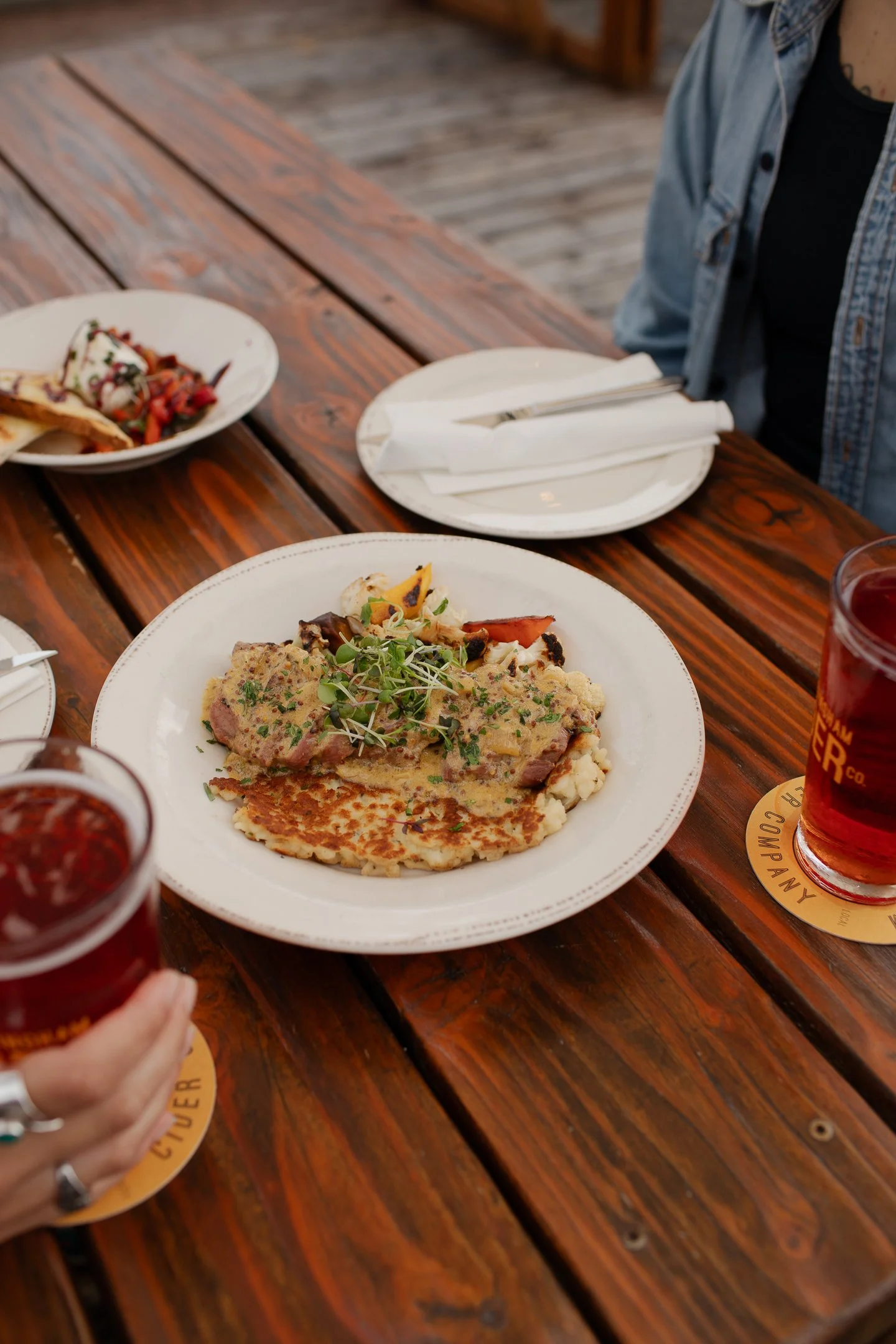 RaspberryRhubarb_CiderPairings_CideroftheMonth(August)-07.jpg