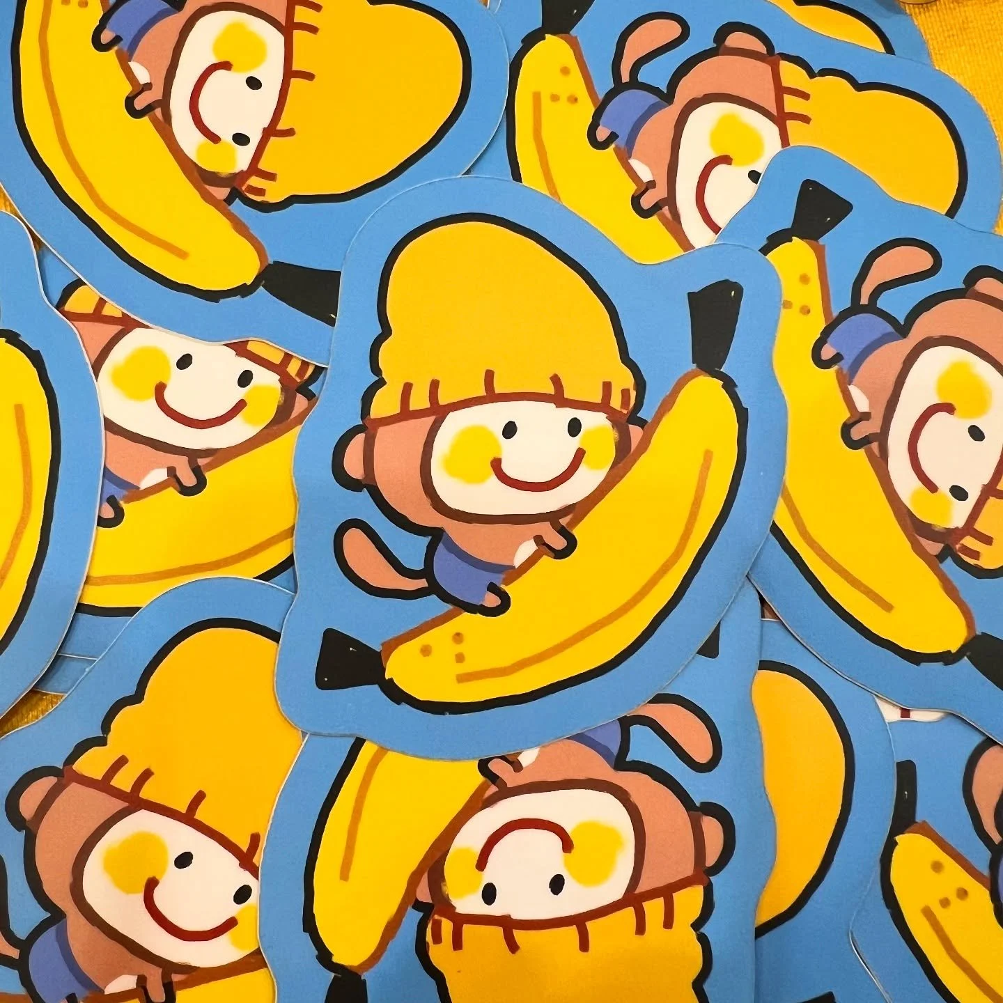 new stickers @lightboxexpo this weekend!!! soft launching mongee π 
booth 821!
also some new shirts + a tiger rug restock!!!!! come by and say hi!
--
π·οΈ 
#stickers #stickershop #artbusiness #illustration #merchdesign
