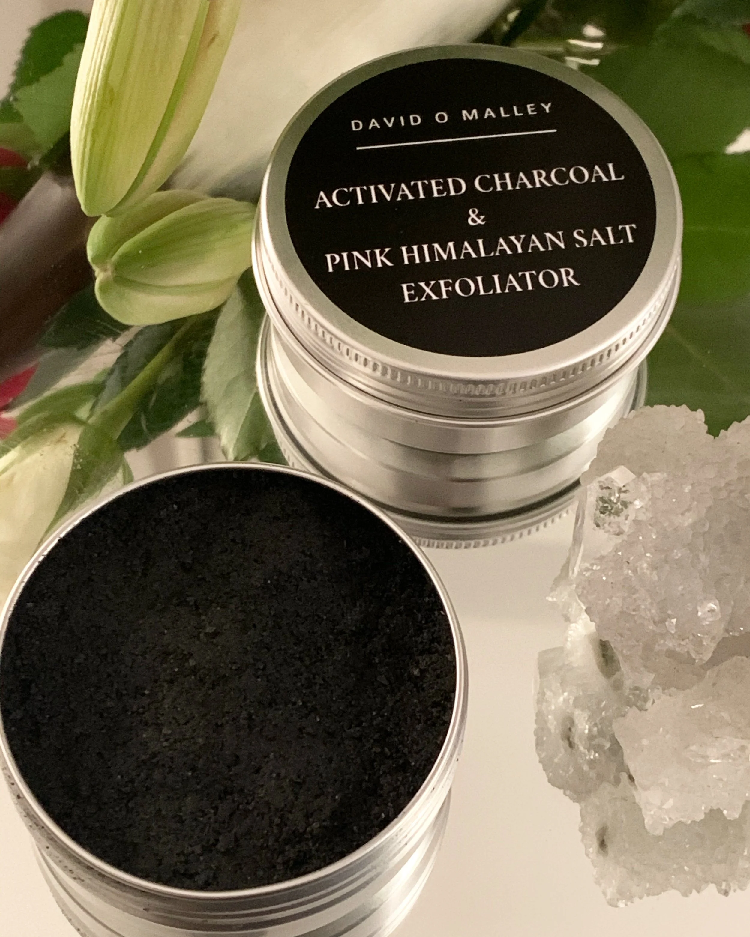 ACTIVATED CHARCOAL EXFOLIATOR