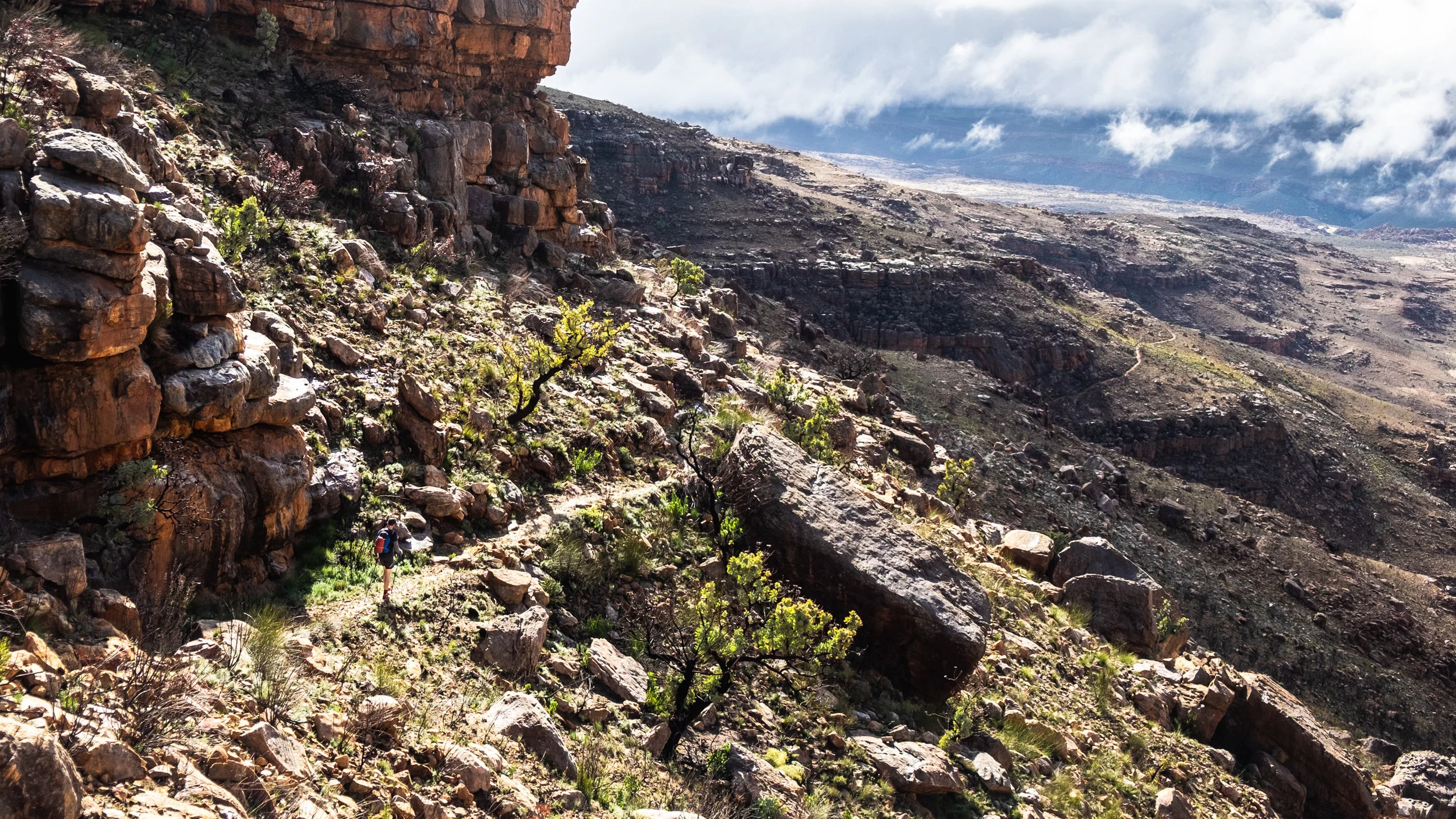 Dropping down into the Langkloof valley