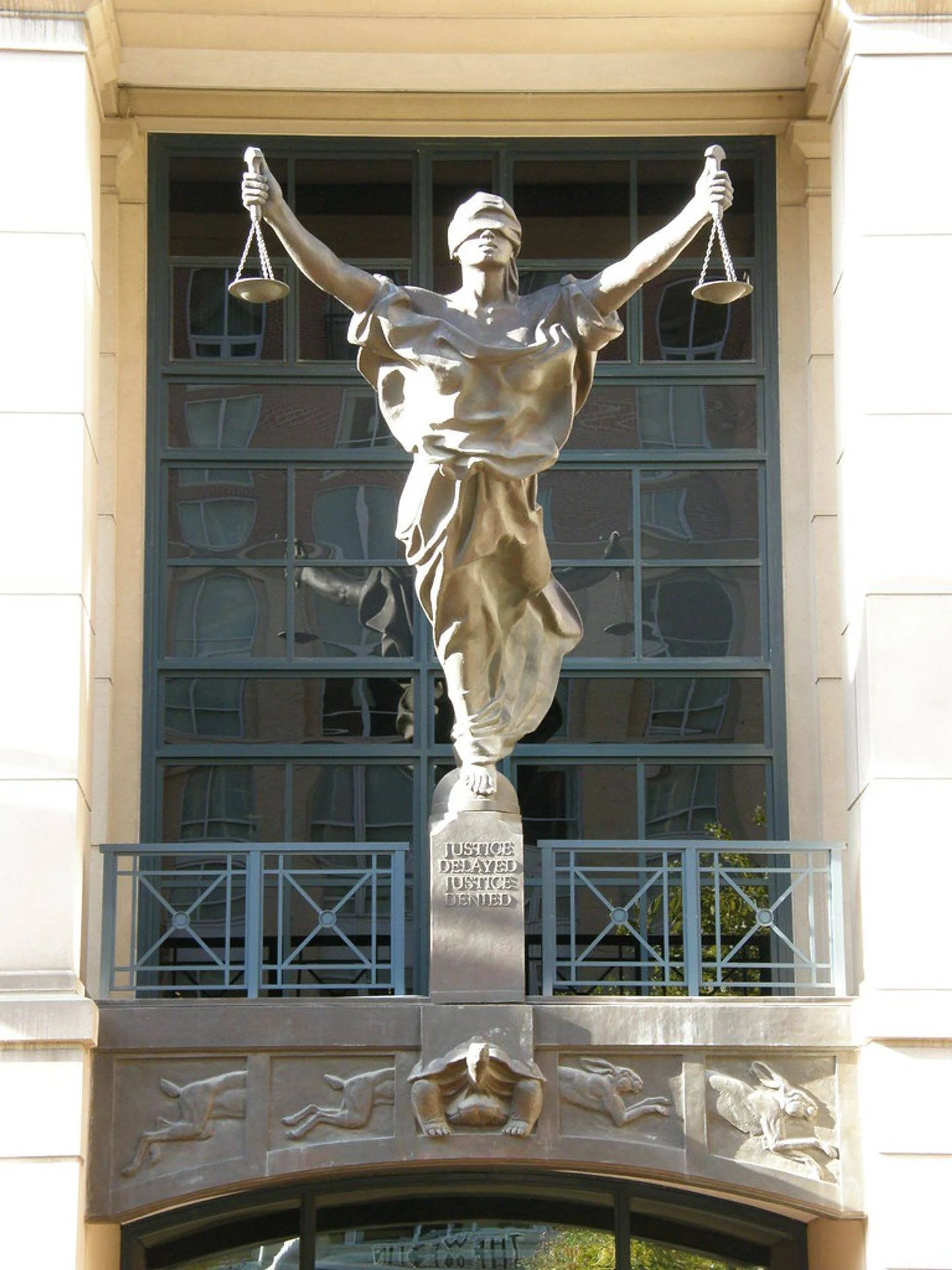 statue.jpg