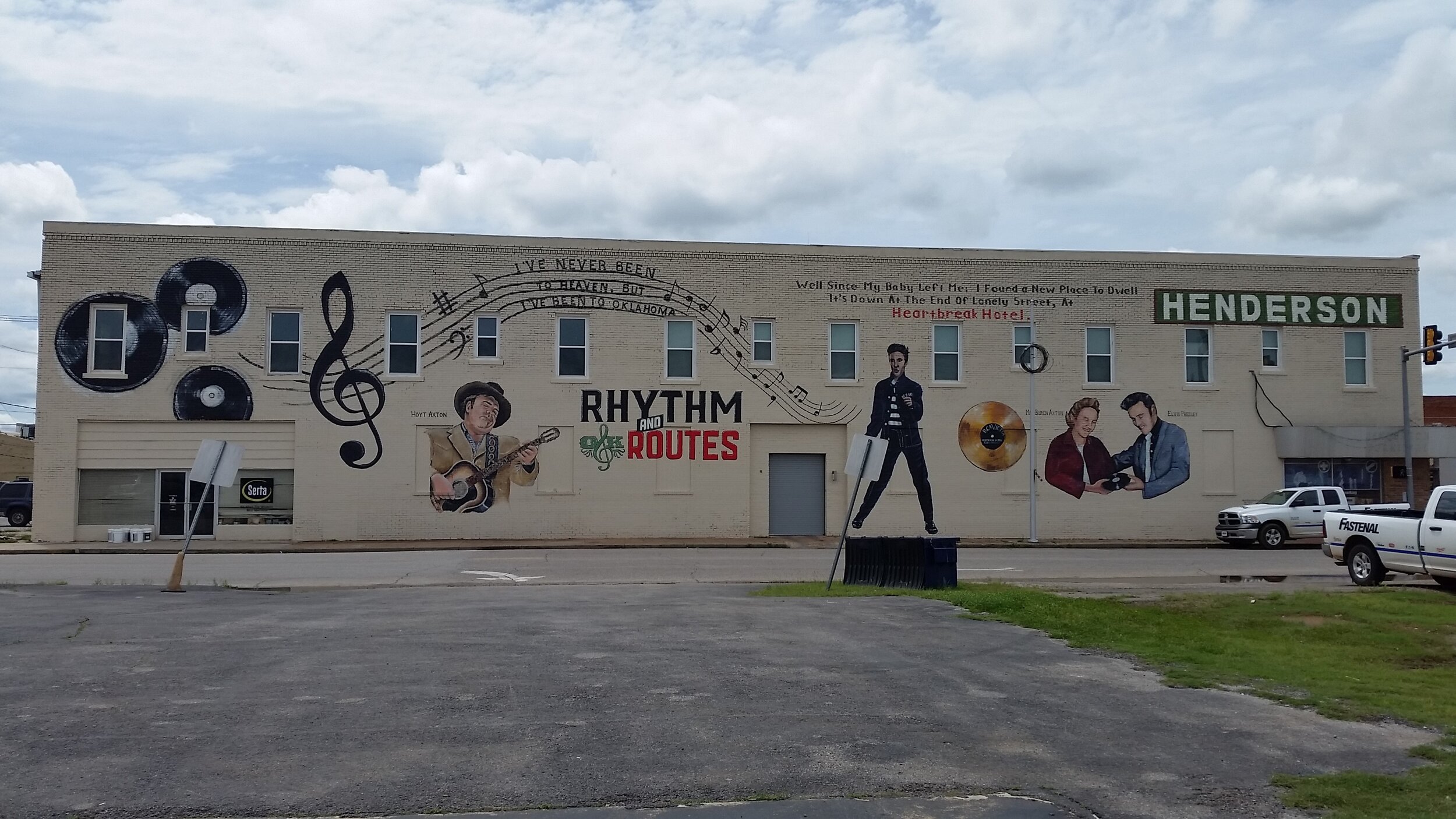 Rythm and Routes Mural in Duncan.jpg