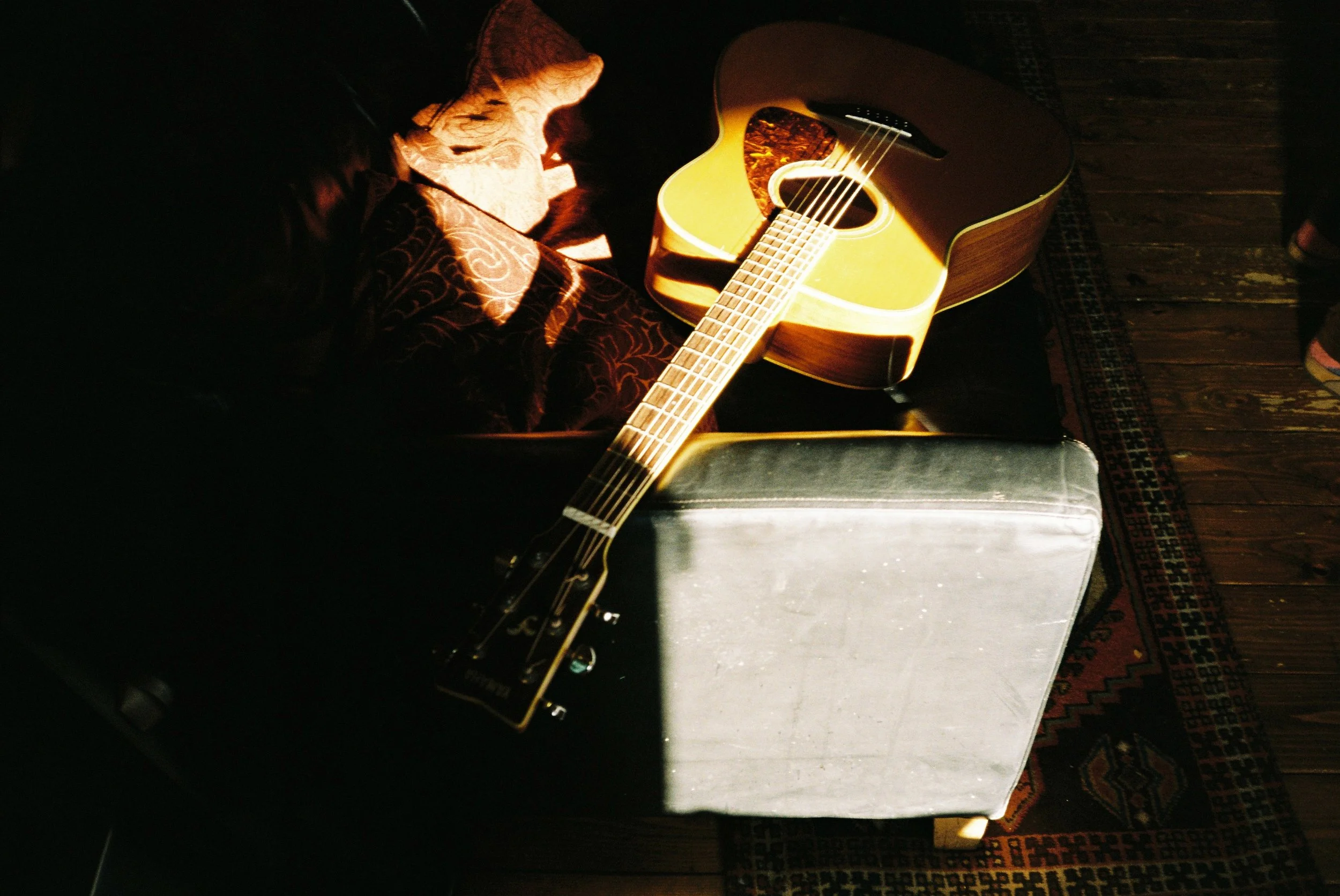 Aoife Leonard Photography Guitar Sun