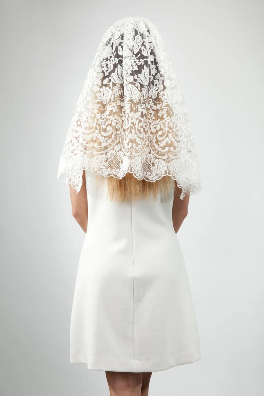 Embroidered Flora Veil