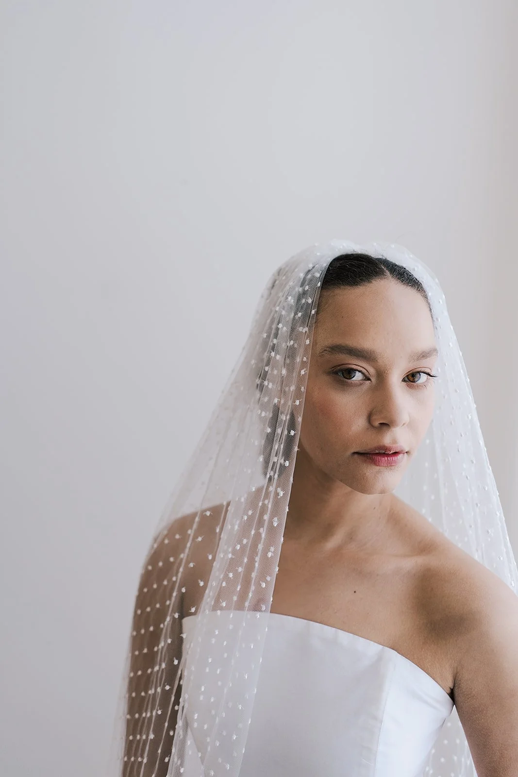 Petite Spot Veil Flocked tulle , chapel length - Zero Waste