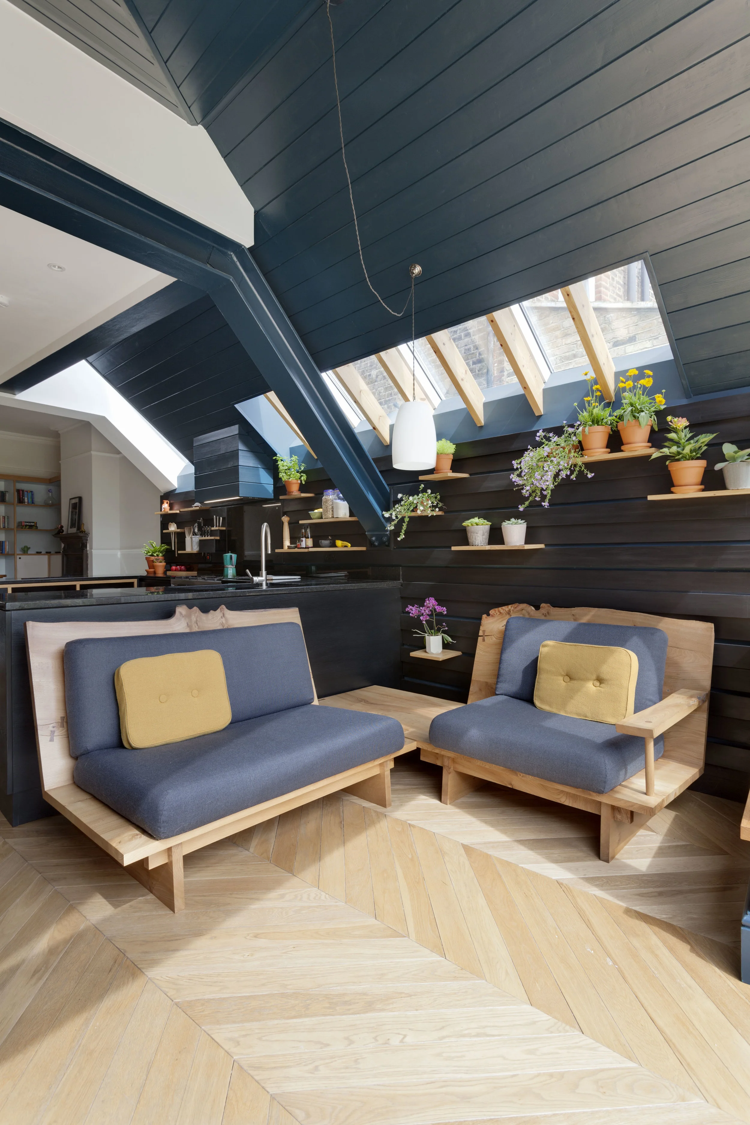 Sofa_overall_01.jpg