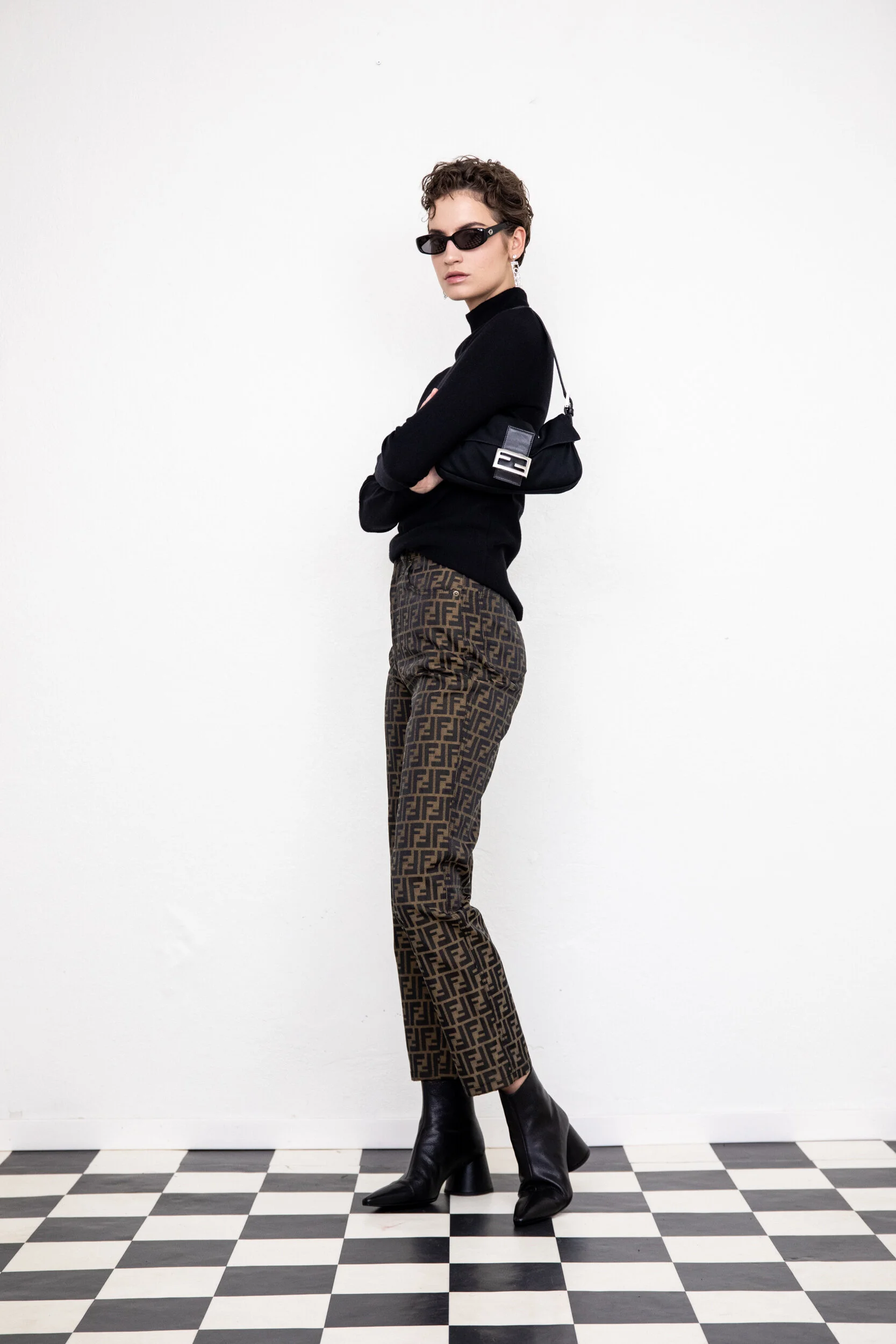 monasalminenphoto -  anotherbasement-3591.JPG