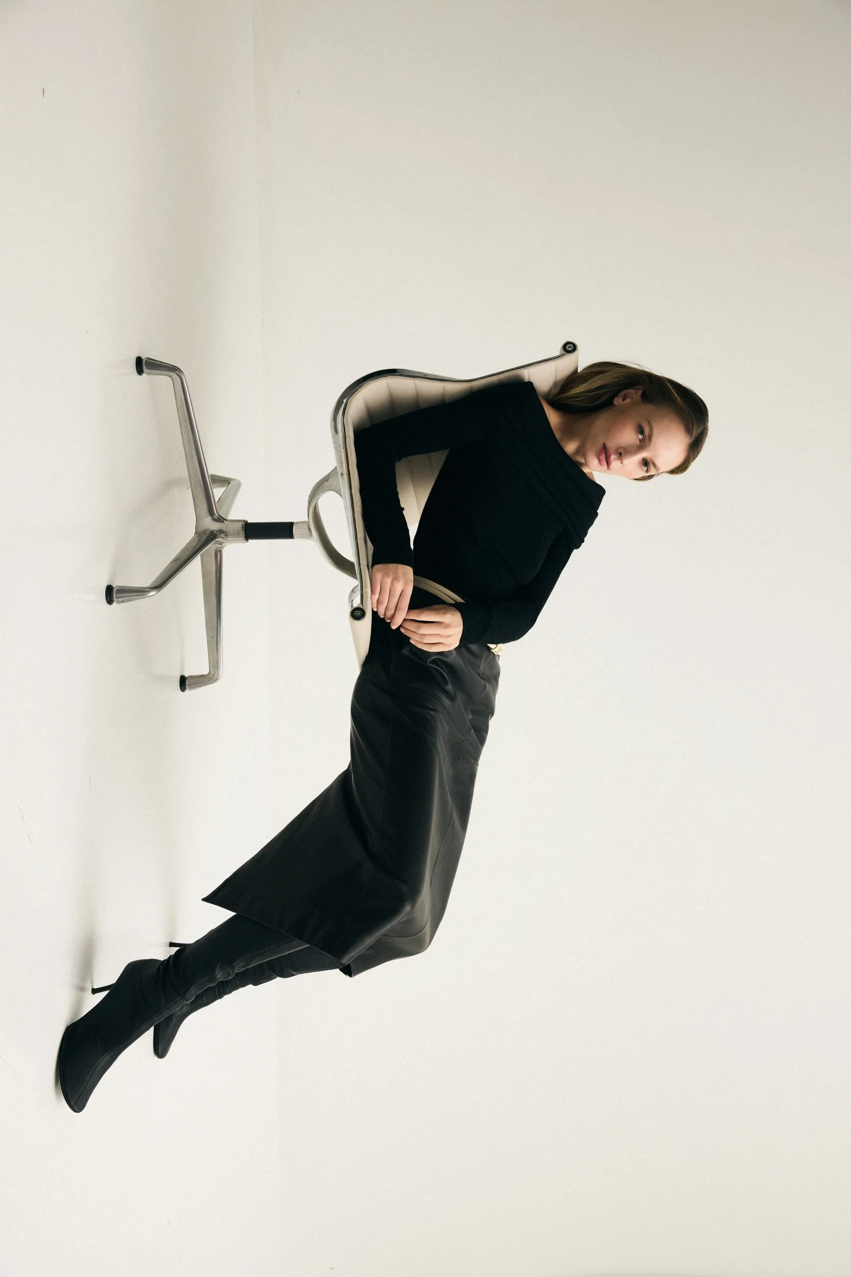 Almada Label Holiday6803.JPG