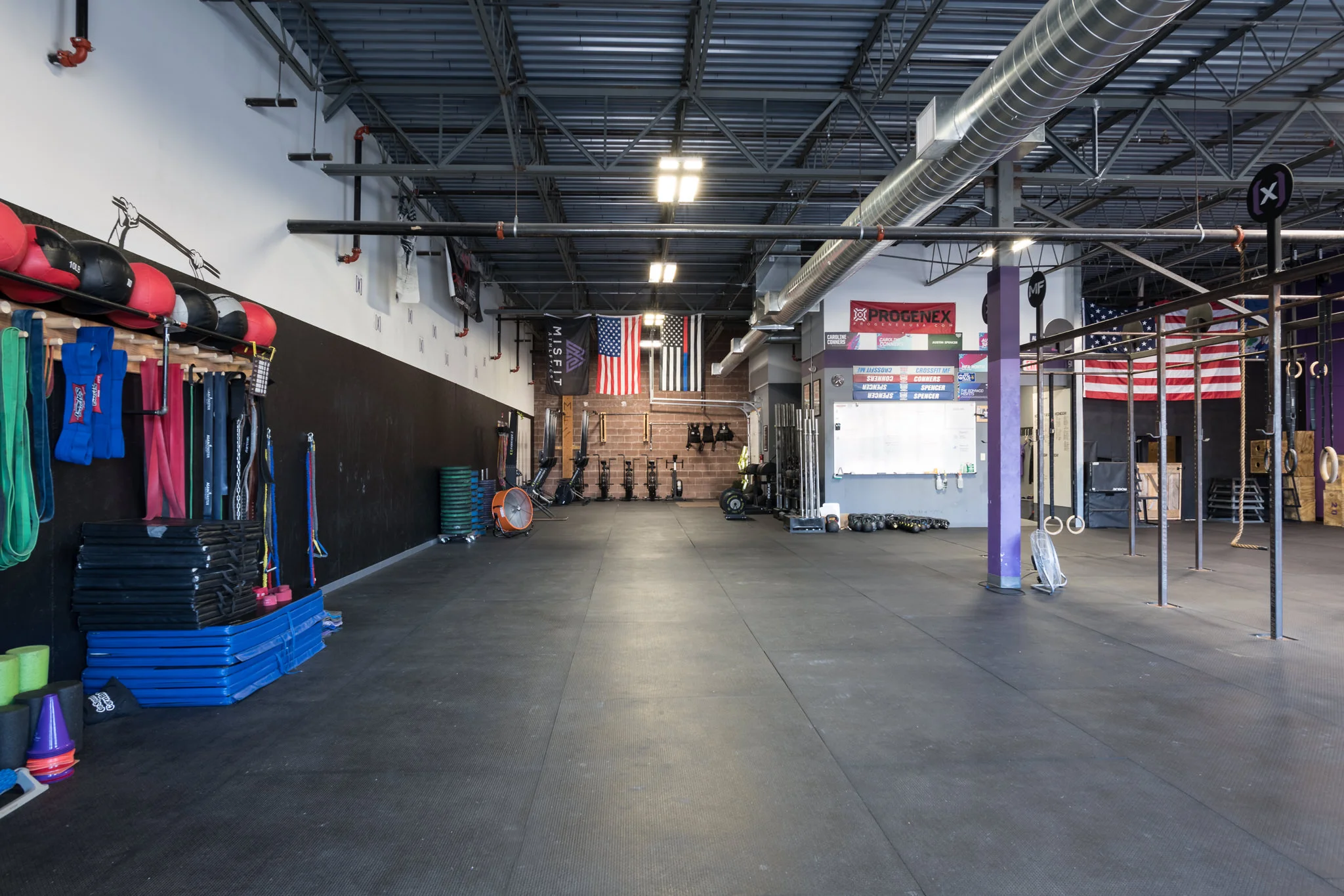 081018-Crossfit-MF-Windham-FACILITIES-3.jpg