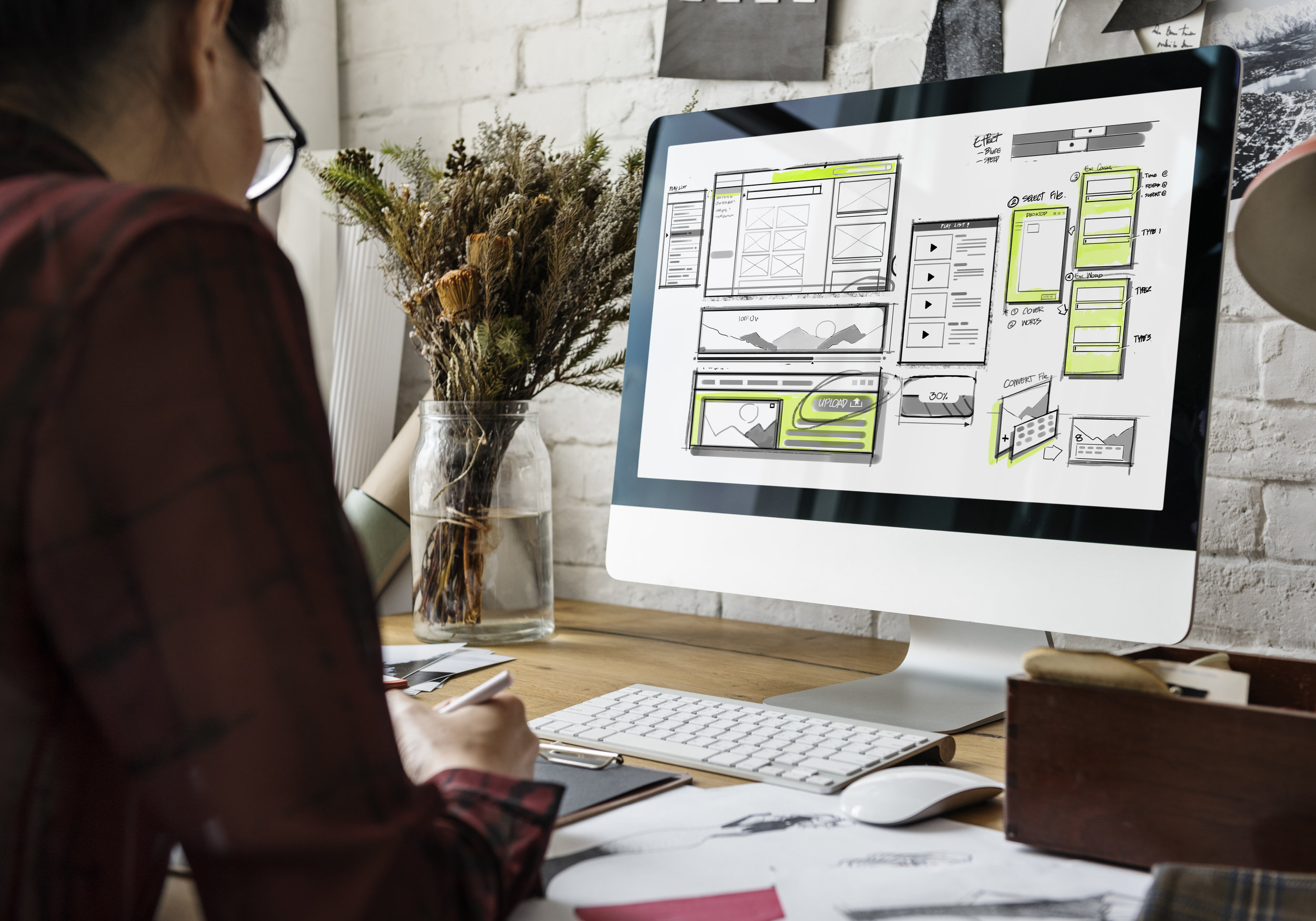 website-development-layout-sketch-drawing-49WBEMU.jpg
