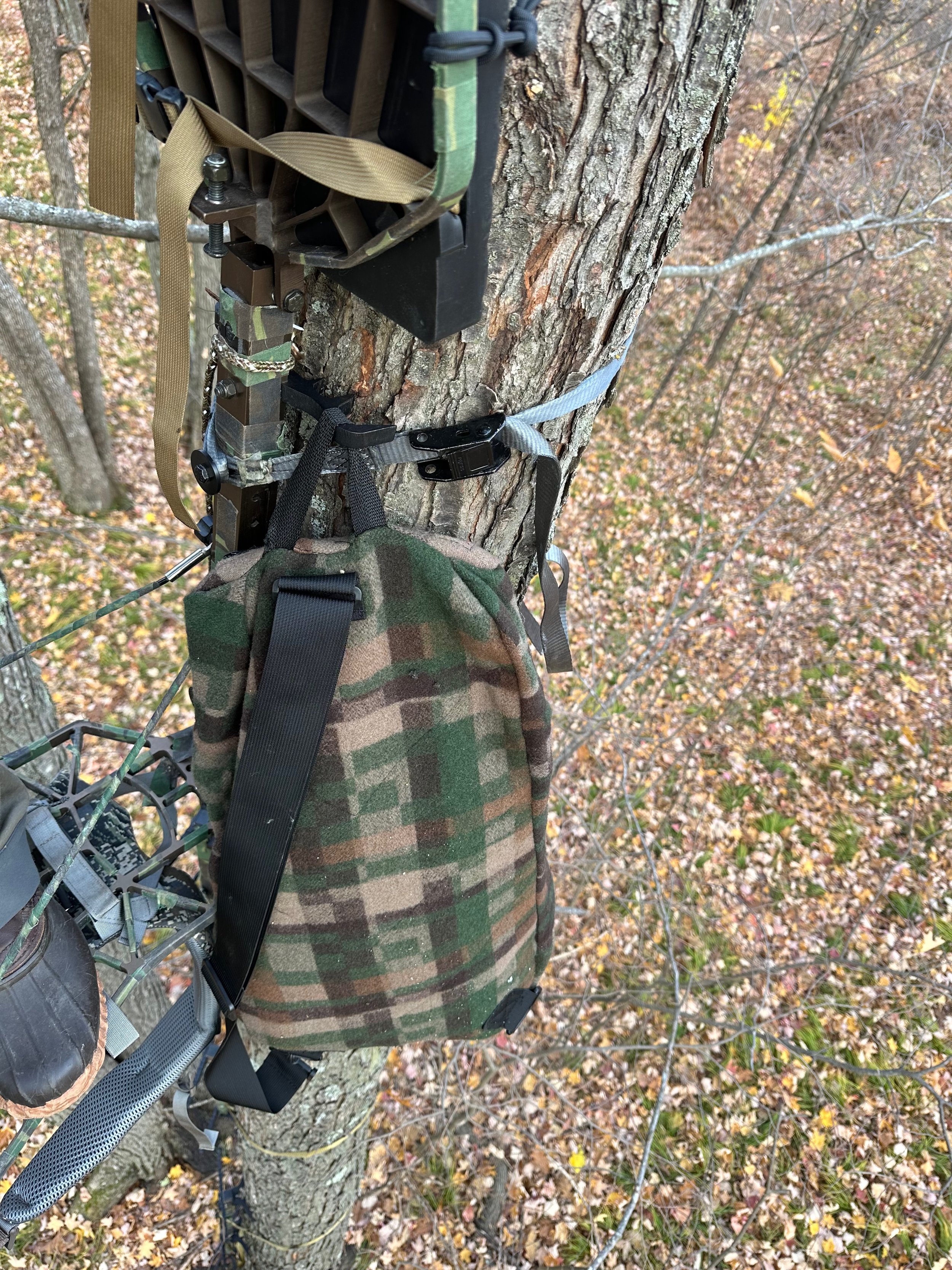 Sling Pack 2.jpeg
