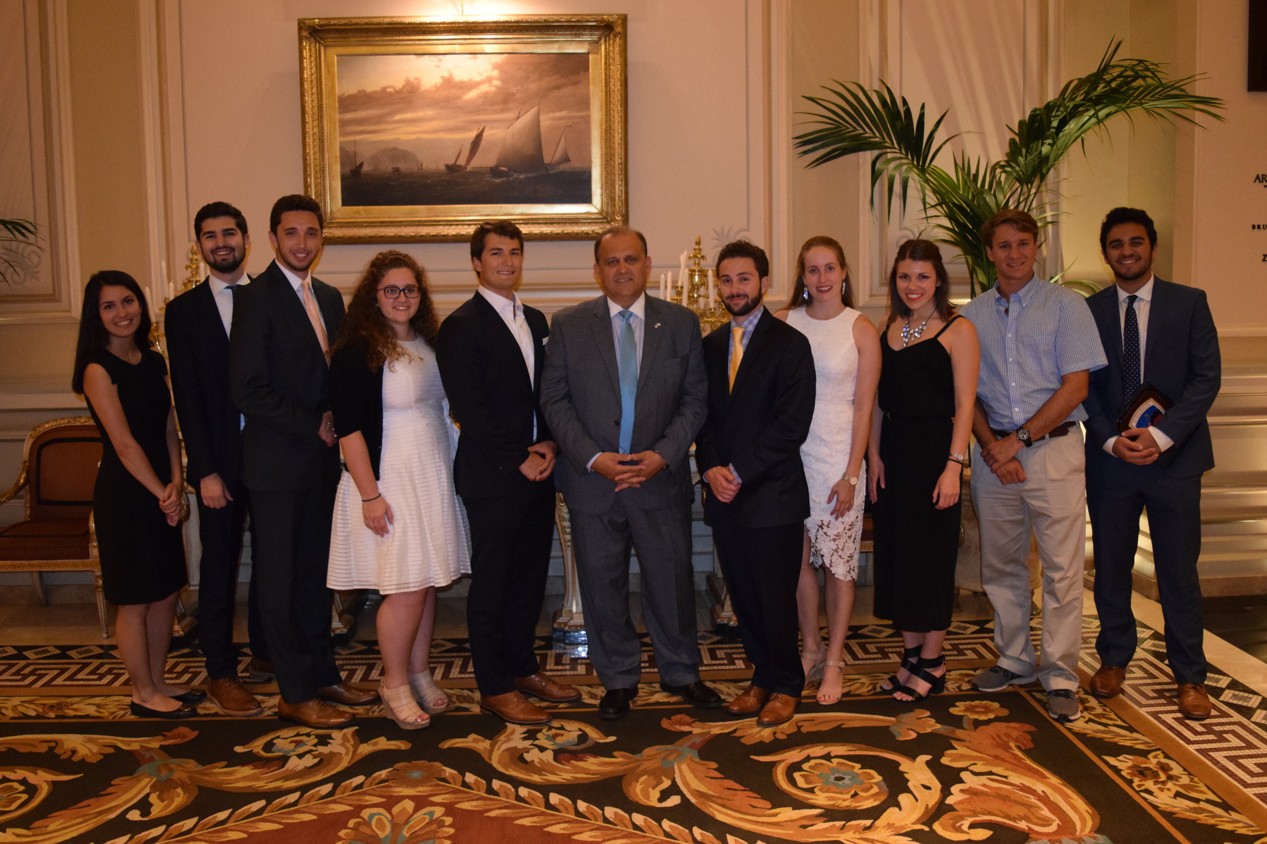  Nick Larigakis and students final photo at the Farewell Dinner. 