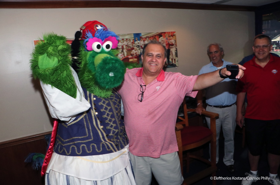  Nick Larigakis with Phillies Phanatic in Evzone attire (courtesy of cosmosphilly.com) 