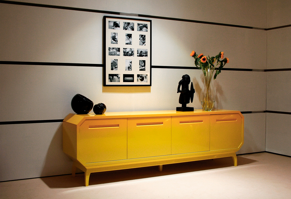 Mirtillo | Gradient Sideboard (Copy)