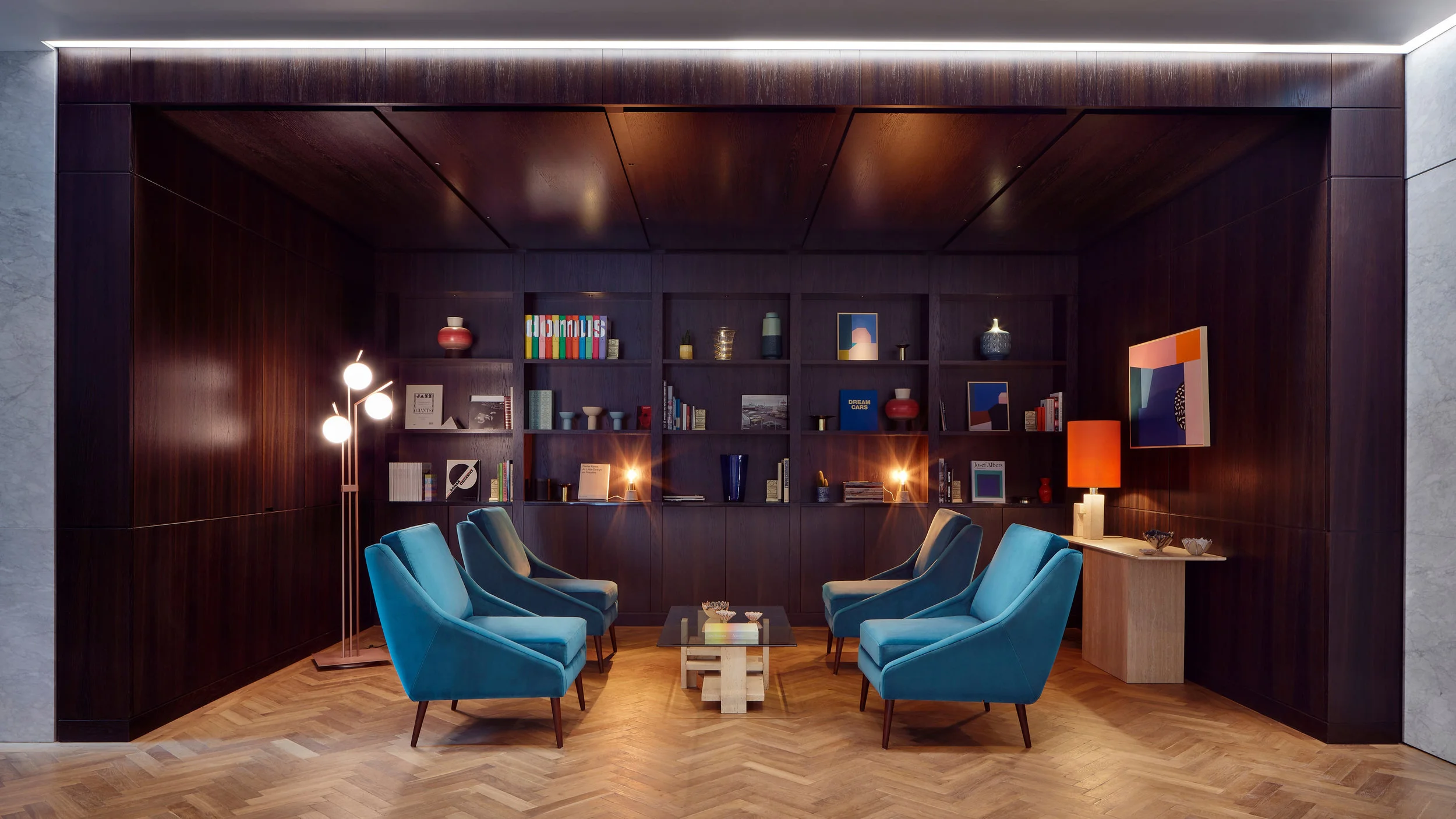 LARFORMA — Obama Armchair