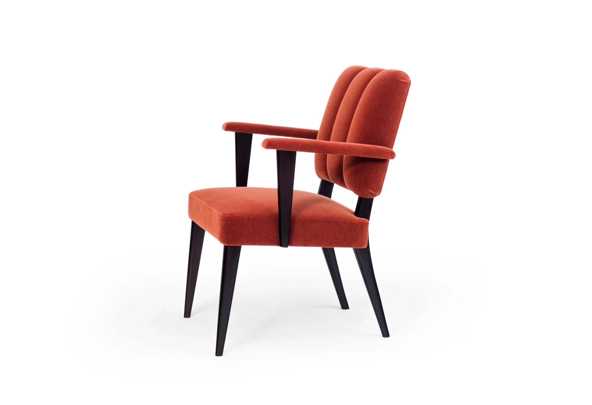 Pierre-armchair-larforma-02.webp