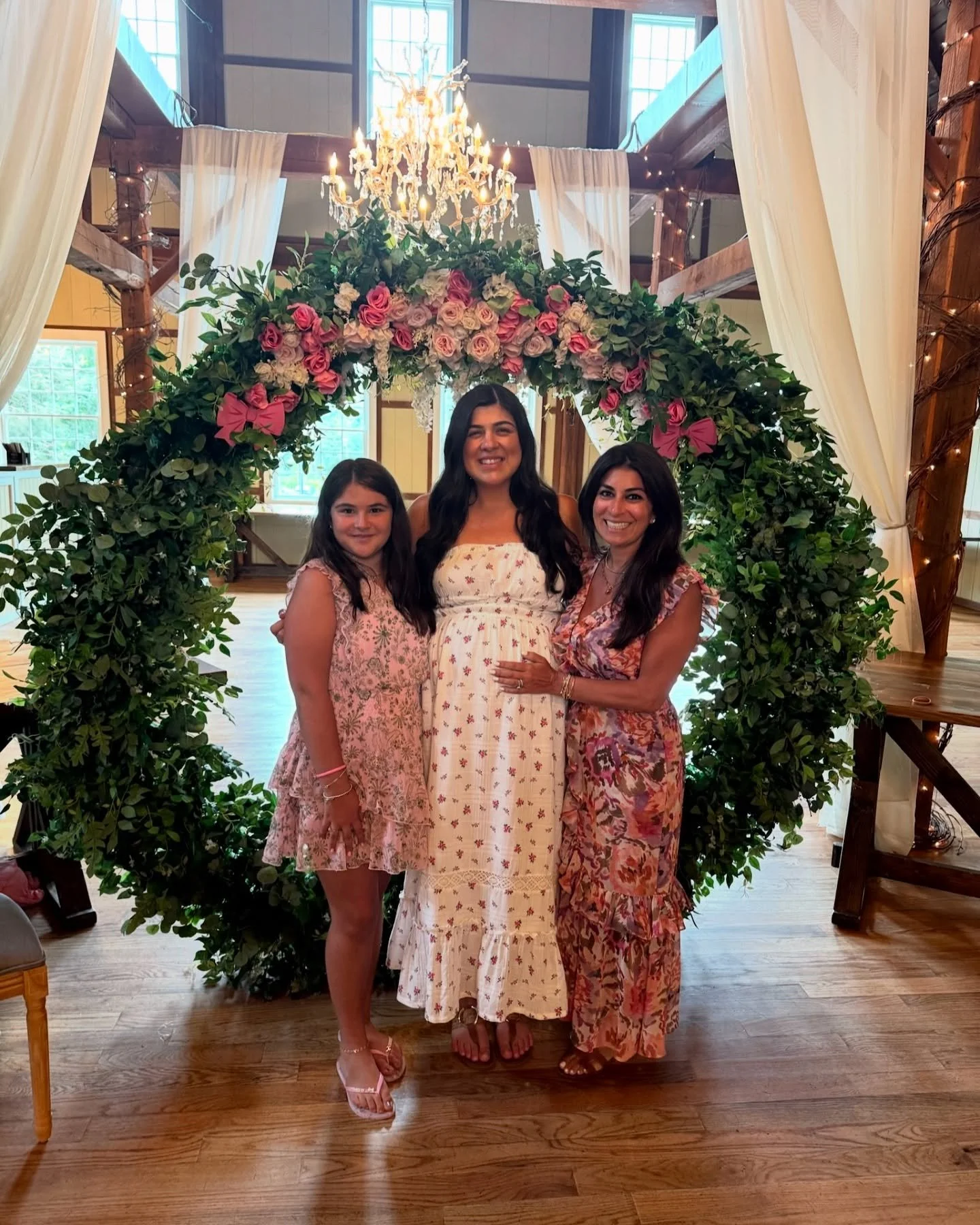 Showering the most beautiful mama-to-be 💕
So grateful to celebrate you and this next chapter! 🍼💕✨

#babyshower #family #babygirl #baby