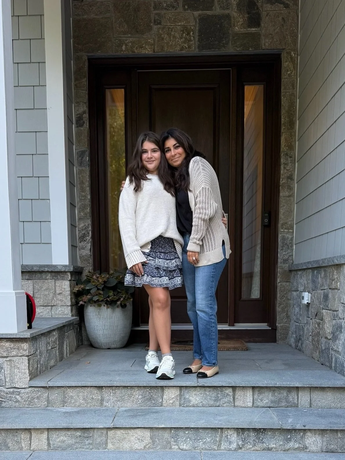 Happy National Daughters Day to the best daughter I could ever ask for. You make my world brighter every single day! 💗