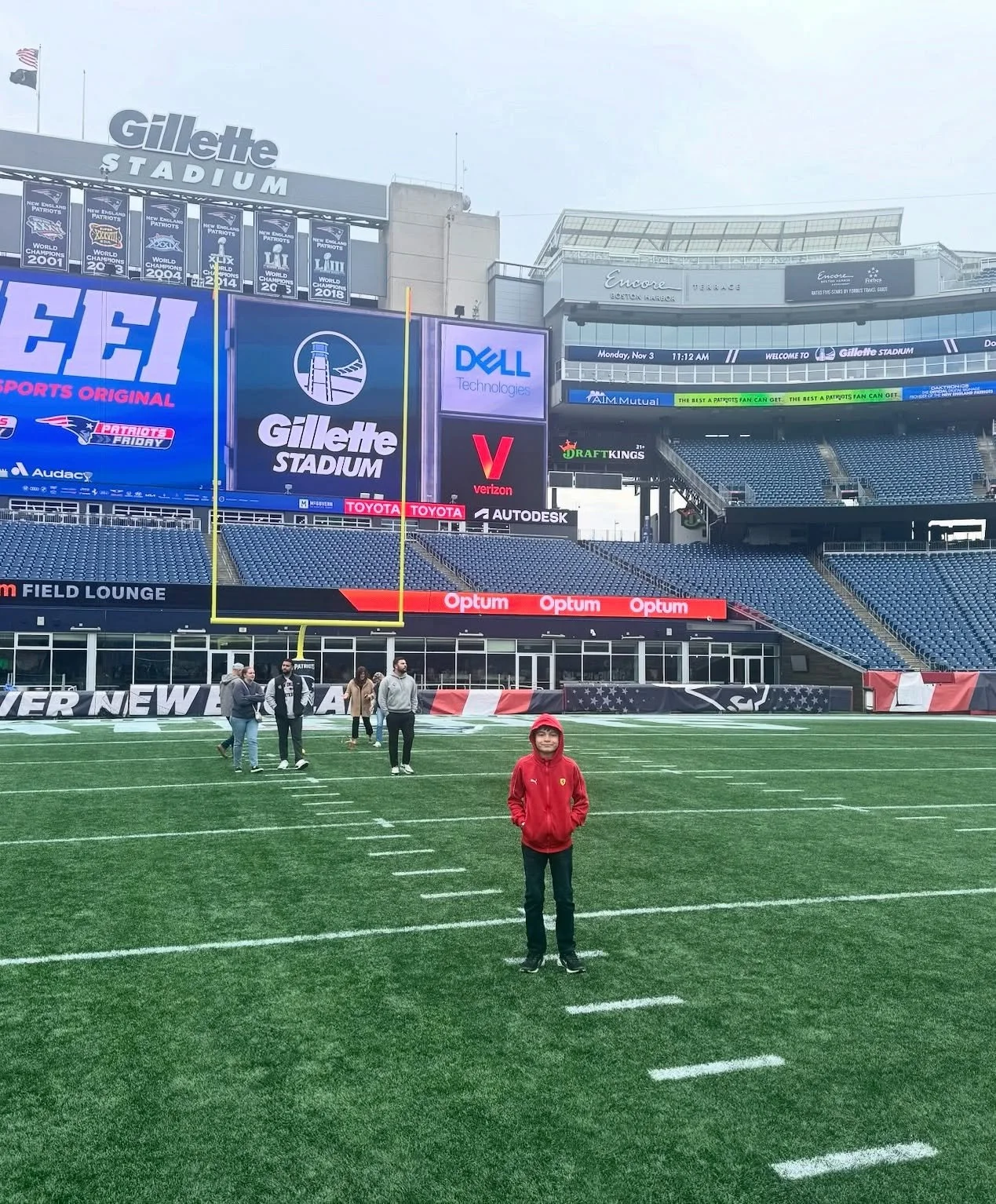 Such a fun day on the field 💫🏈