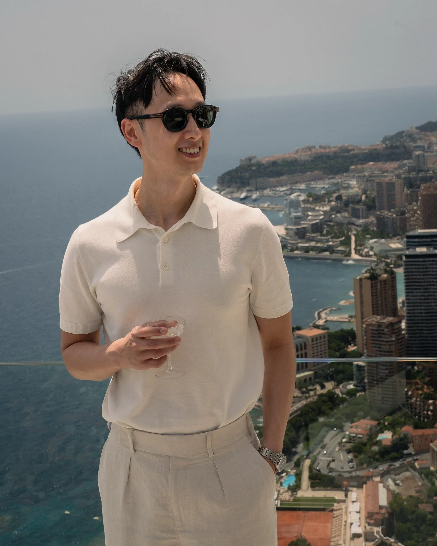 Perched above Monaco, The Maybourne Riviera rewrites the Riviera escape &mdash; no Belle &Eacute;poque nostalgia here, just raw cliffside drama and unapologetic modernist luxury that absolutely stuns.

@themaybourneriviera 
@surrenne 

#Monaco #Frenc