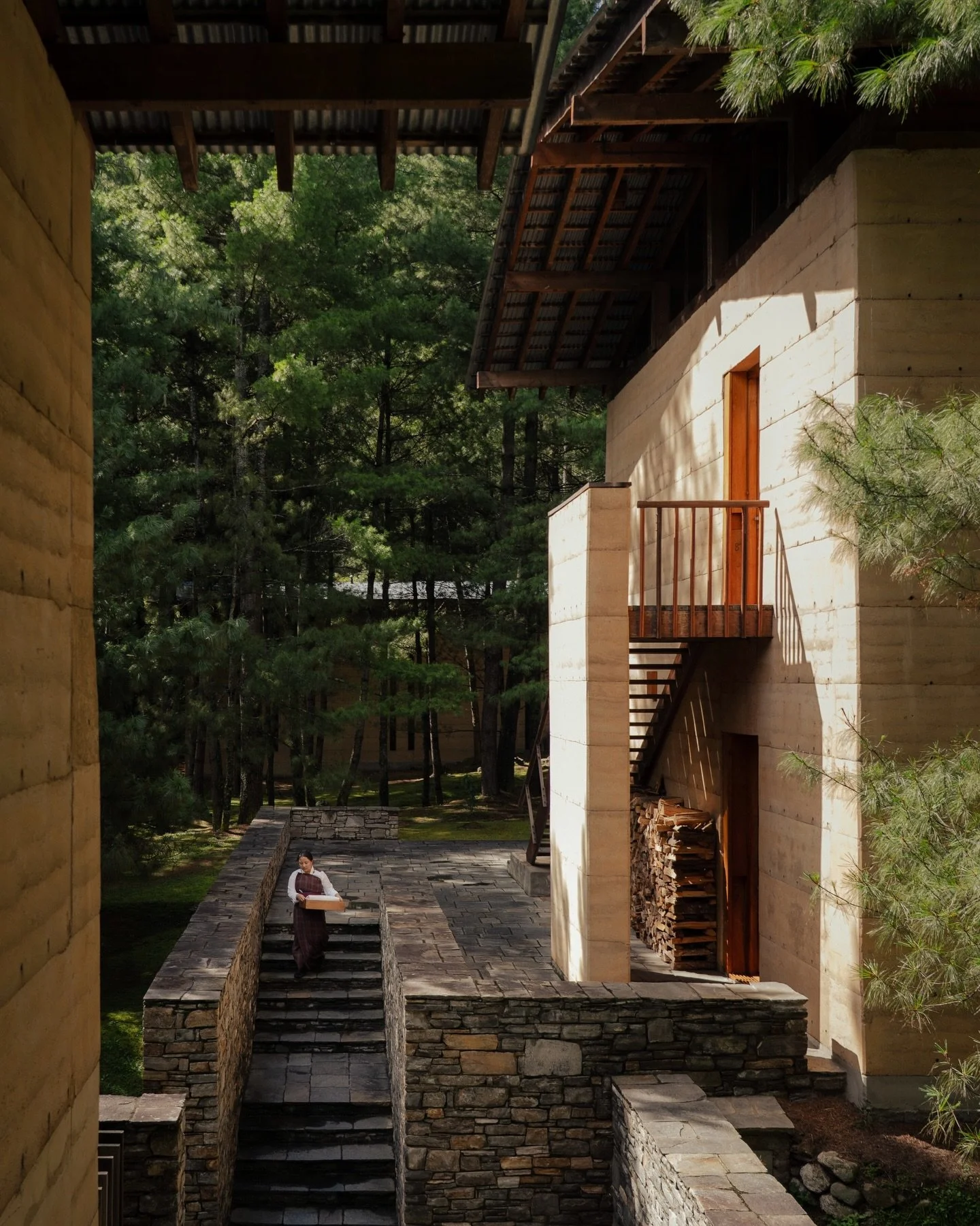 Moving slowly through pine forest and stone, Amankora Paro reveals itself in quiet layers. Architecture sits low and grounded, shaped by wood, earth, and light &mdash; a sense of place designed for stillness, pause, and return.

The following morning