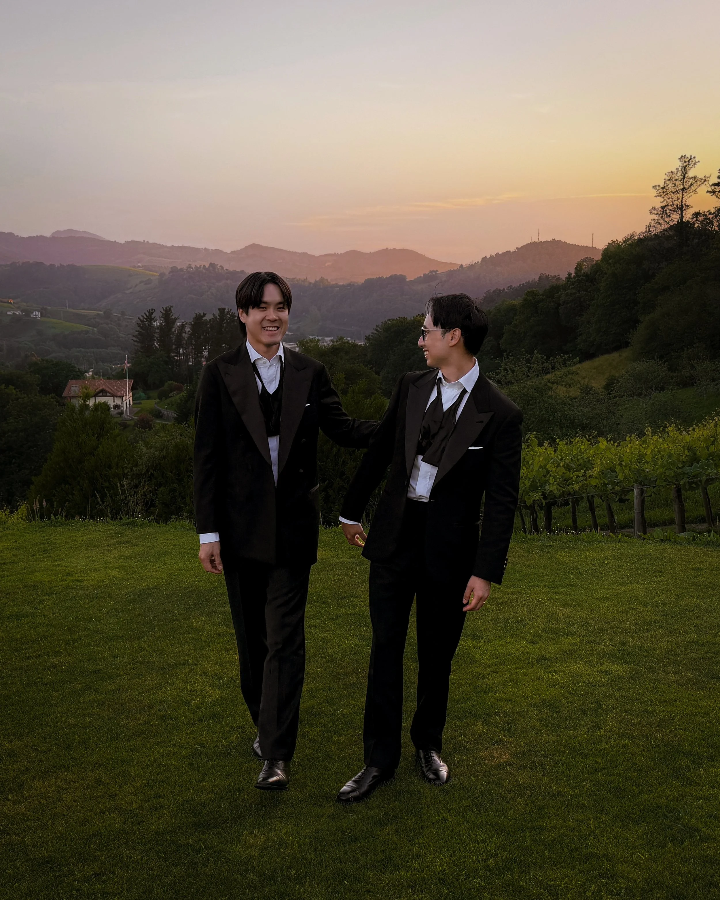 Pintxos, black tie and sunsets in Basque 🇪🇸