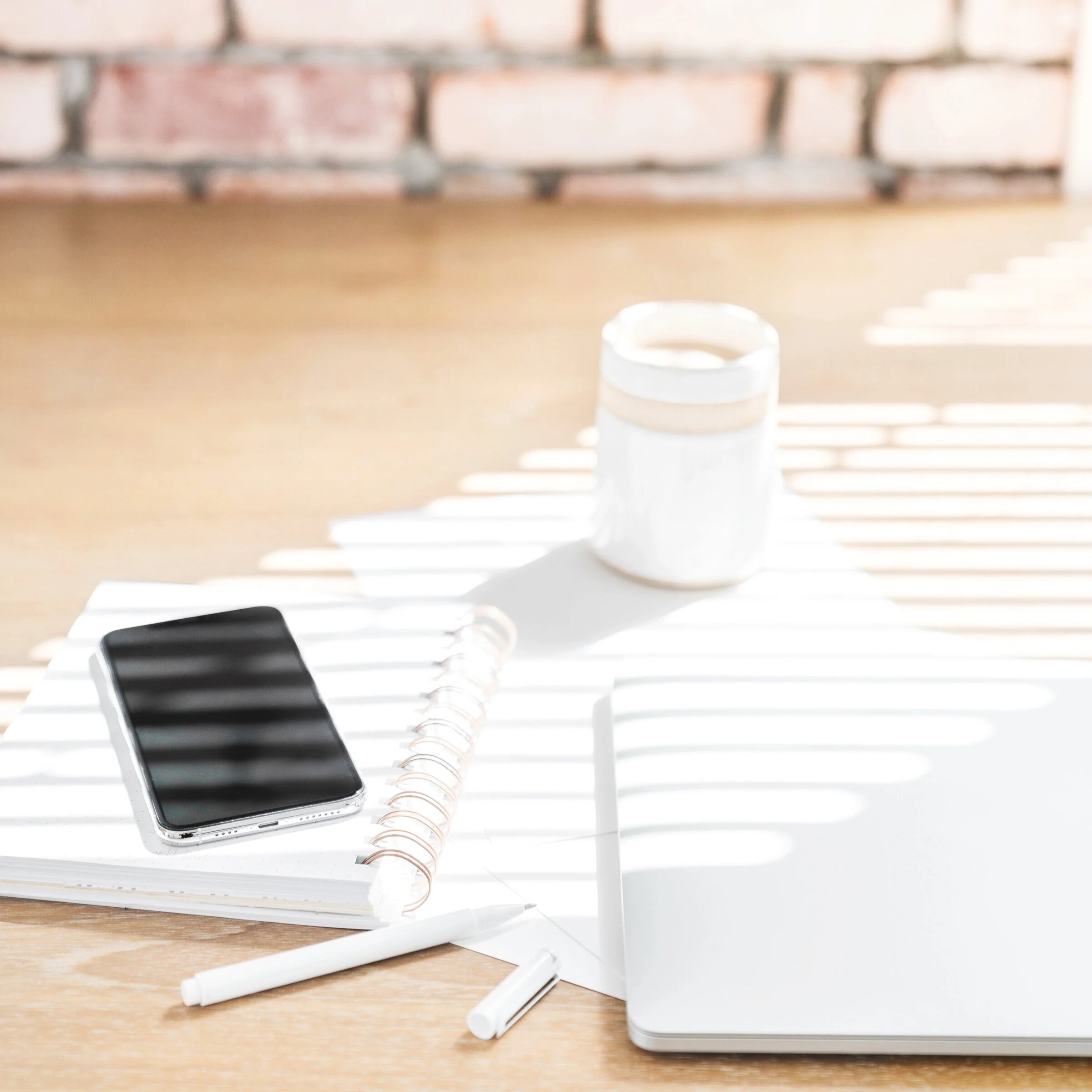 haute-stock-photography-membership-airy-office-final-7.jpg