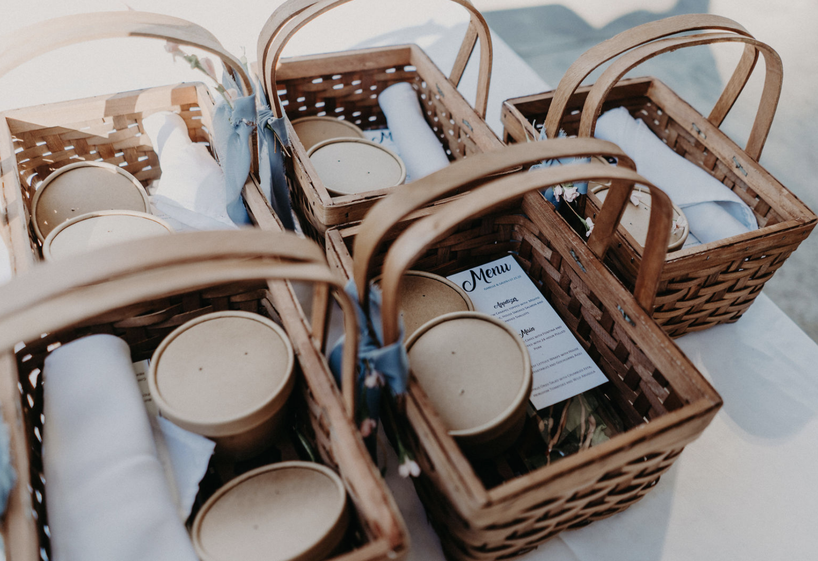 Individual meals for a picnic