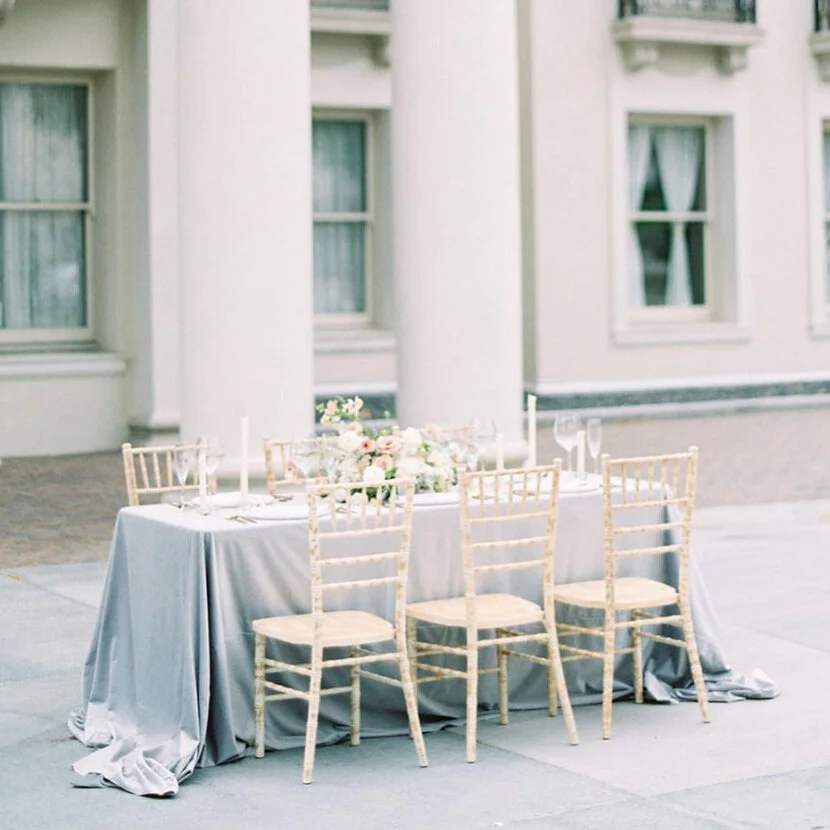 Intimate settings for each family