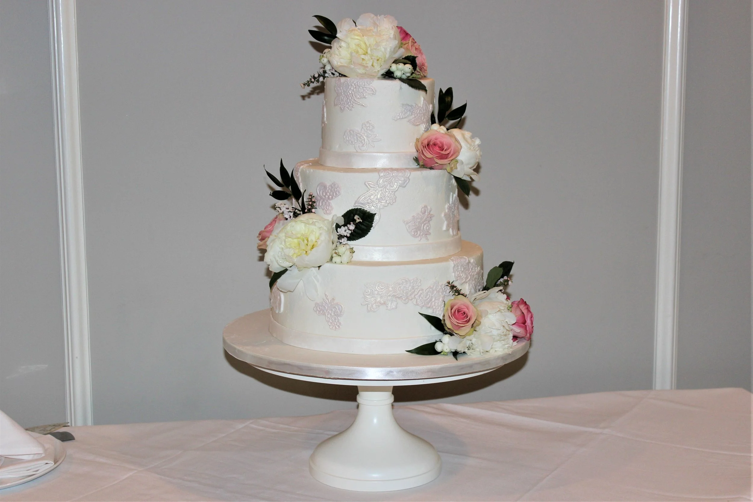 Wedding — Vanilla Bean Bake Shoppe