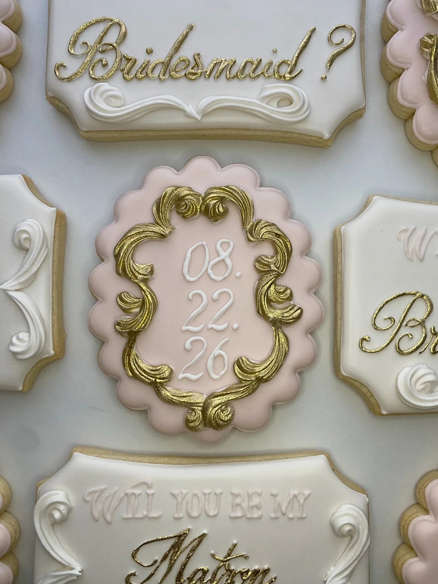 All my engaged girls, your friends are waiting.