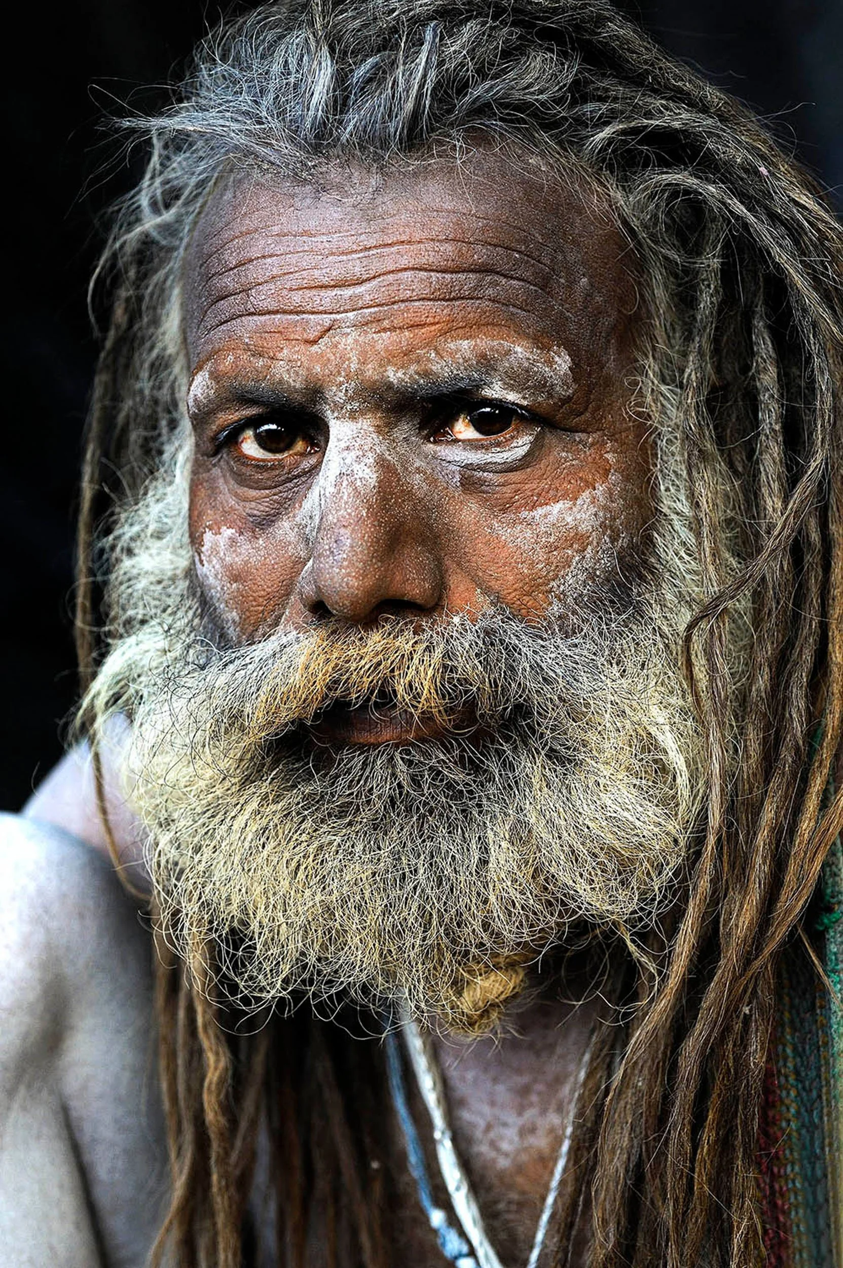 3_ INSTAGRAM VALERIE MORE BAR _SADHU.jpg