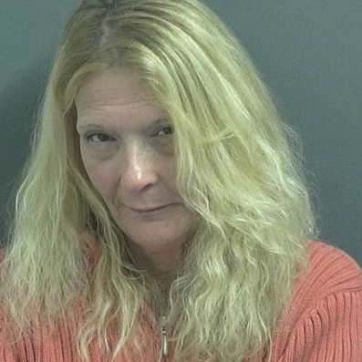 Bloomfield woman accused of criminal trespassing in Worthington late Saturday night