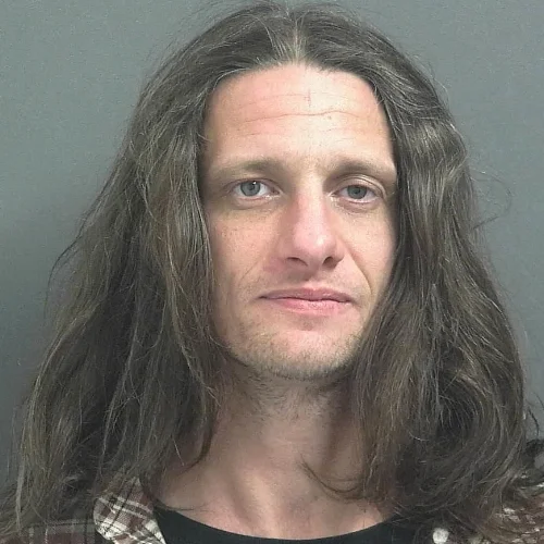 Suspect in Wednesday night stabbing held without bond on attempted murder charge